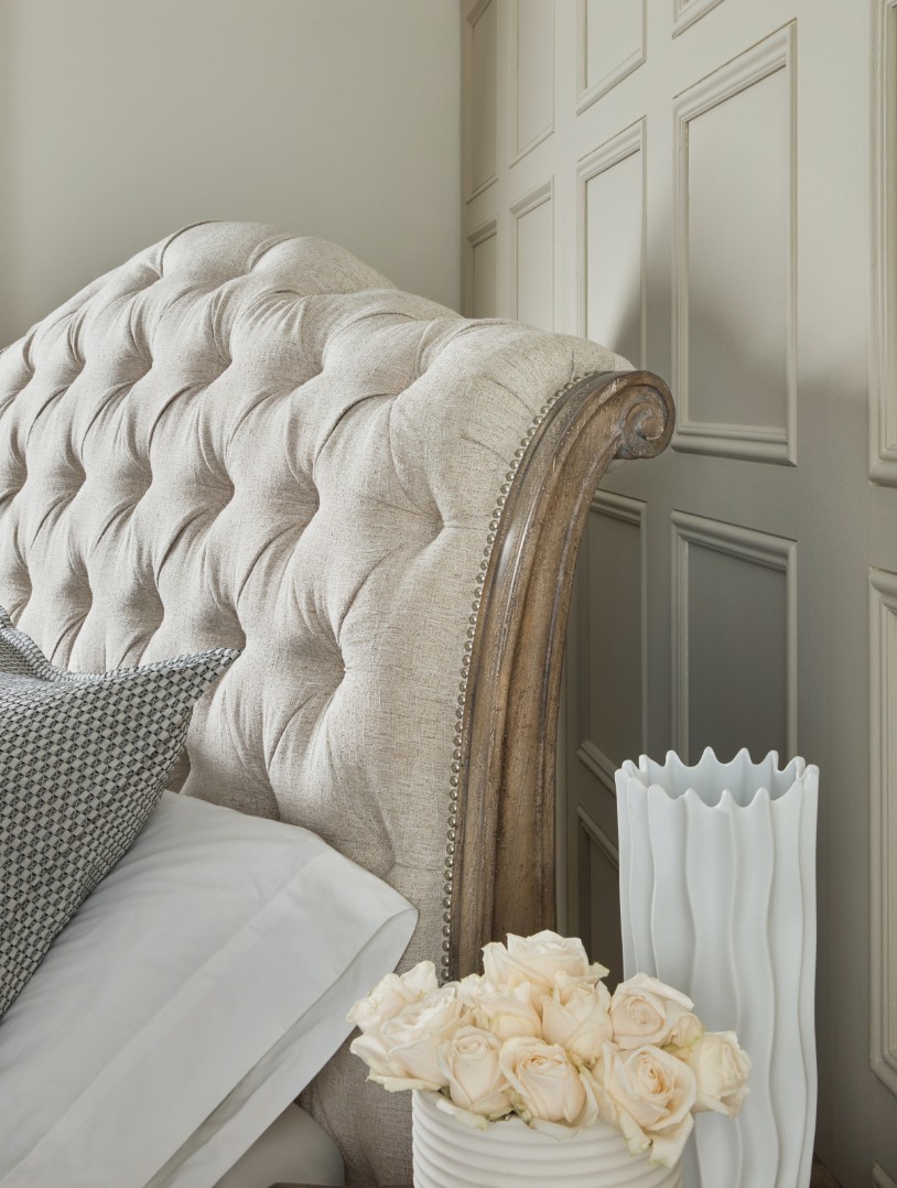 Кровать Castella California King Tufted Bed