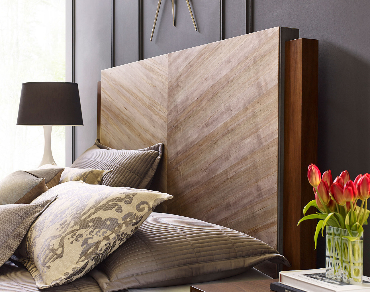 Кровать CHEVRON MAPLE KING
