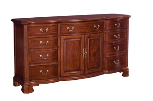 Комод DOOR TRIPLE DRESSER