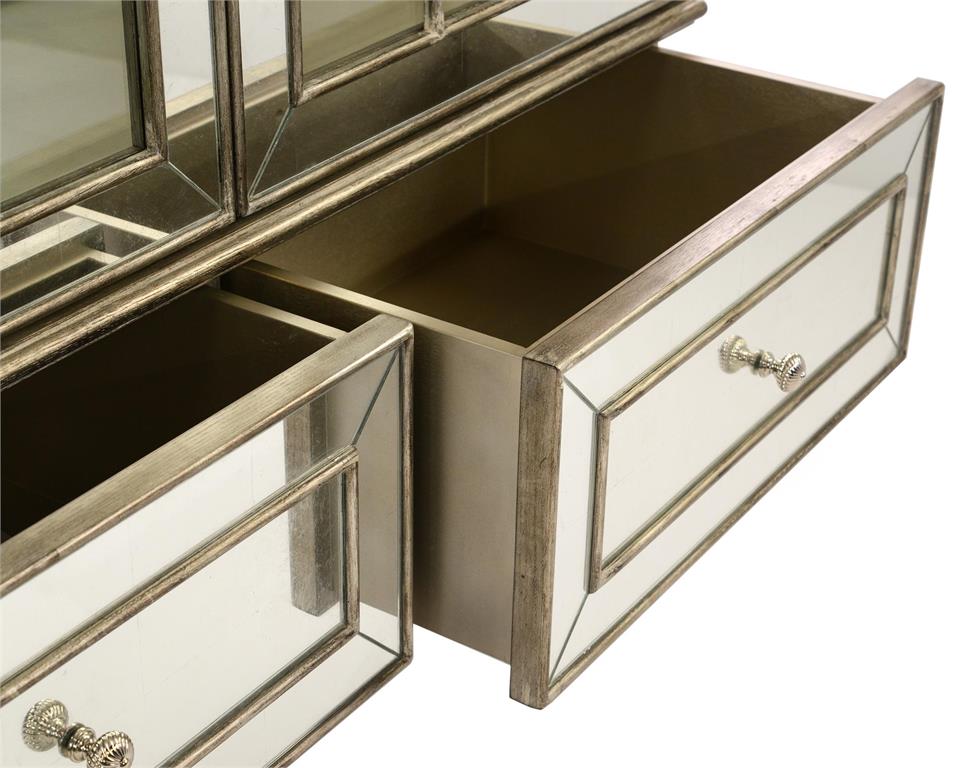 Витрина Voire