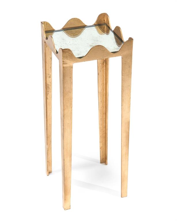 Столик придиванный Scalloped