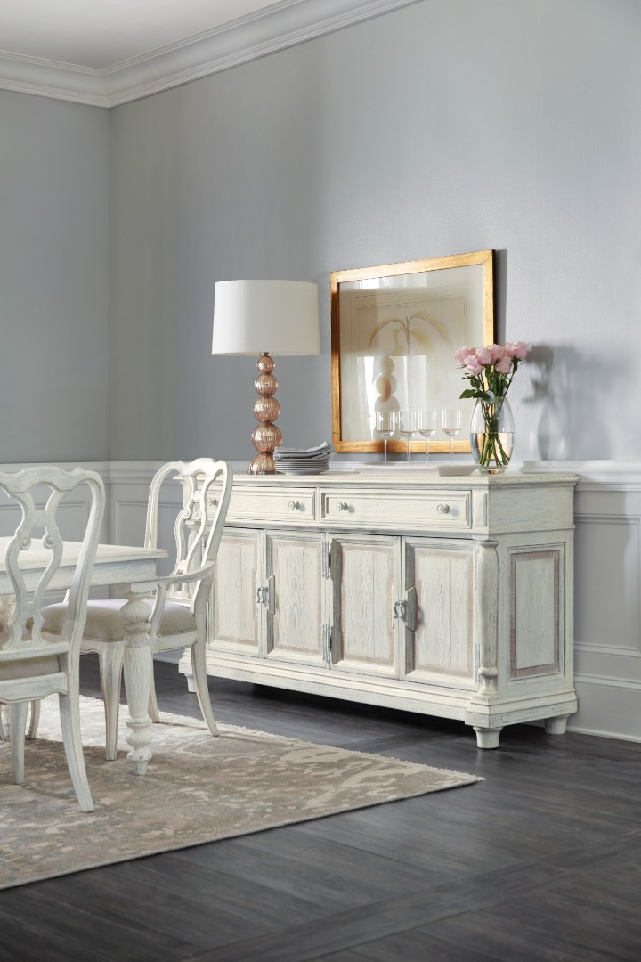 Буфет Traditions Buffet