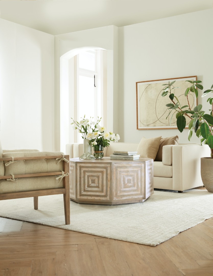 Стол коктейльный Commerce & Market Octagonal Cocktail Table