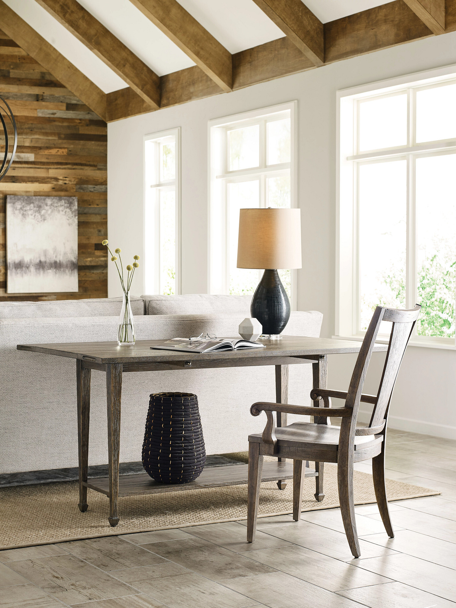 Стул с подлокотниками Montgomery