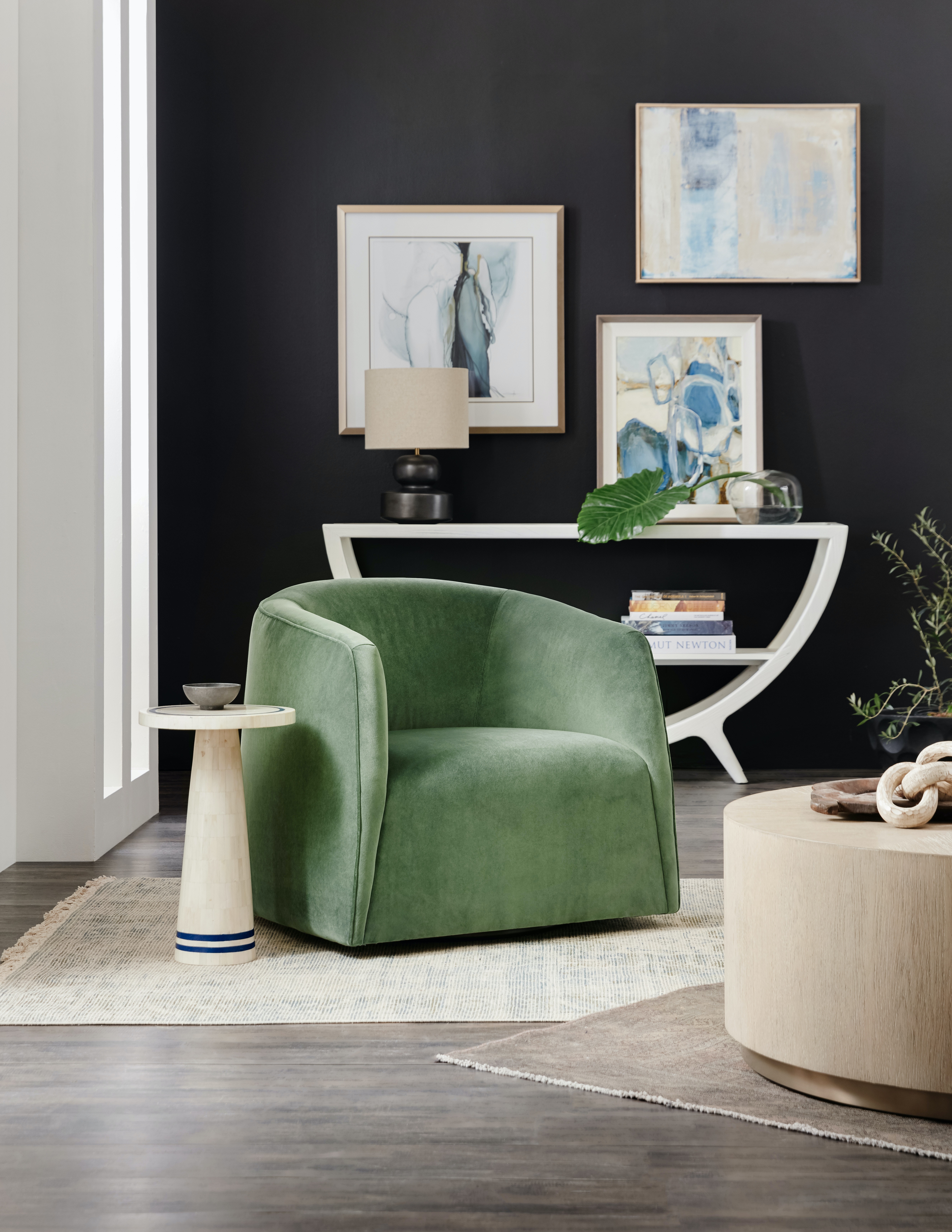 Кресло вращающееся Nova