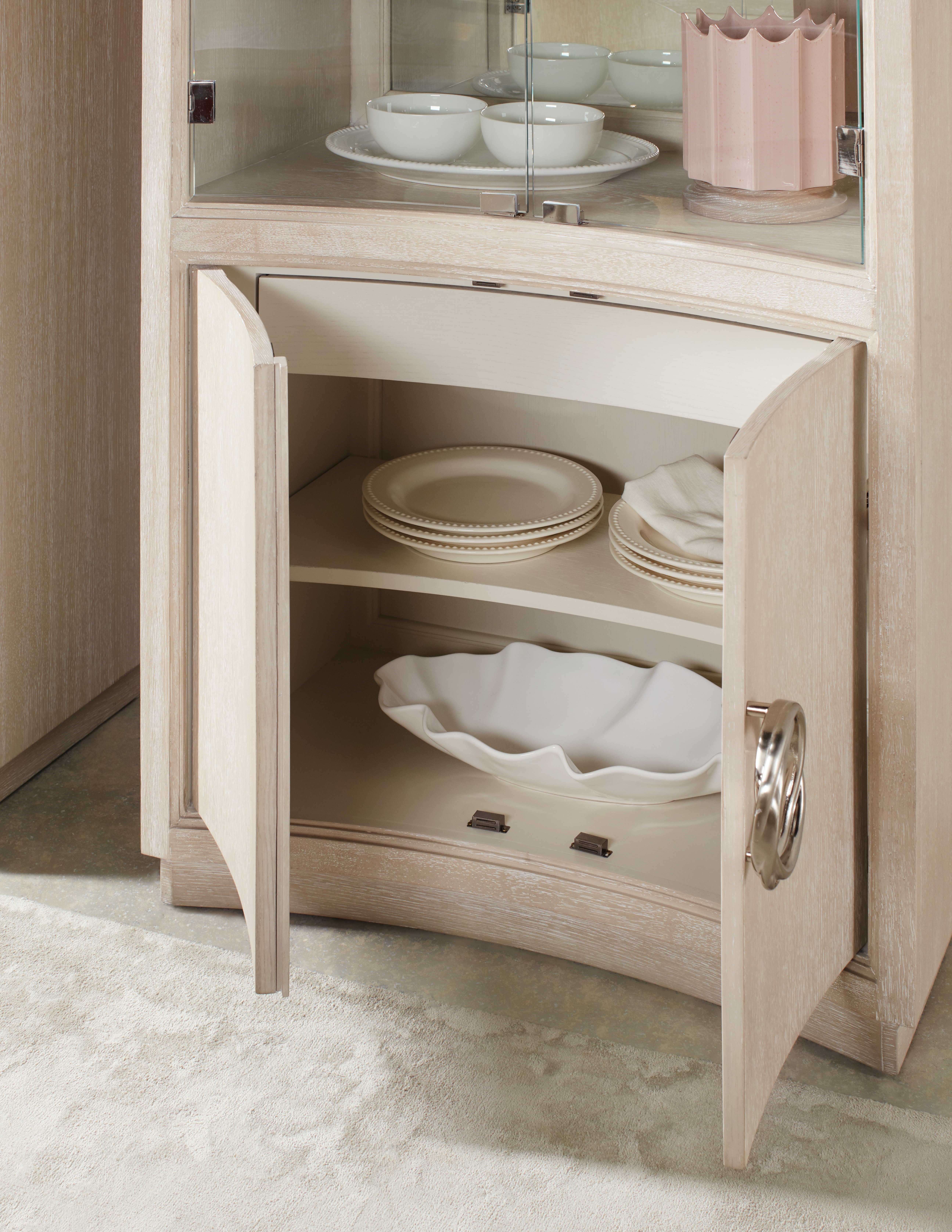 Витрина Nouveau Chic