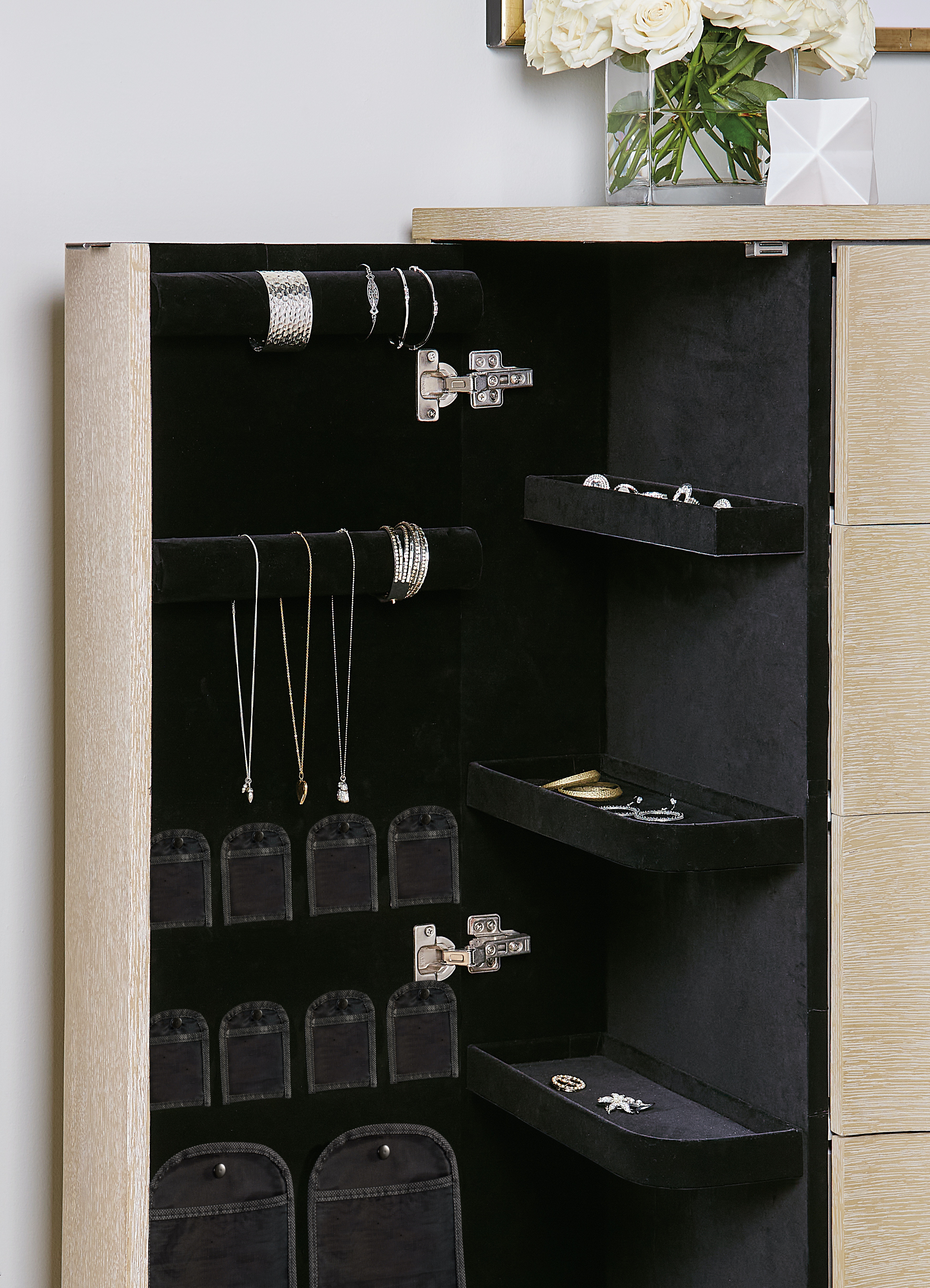 Комод Nouveau Chic Five Drawer