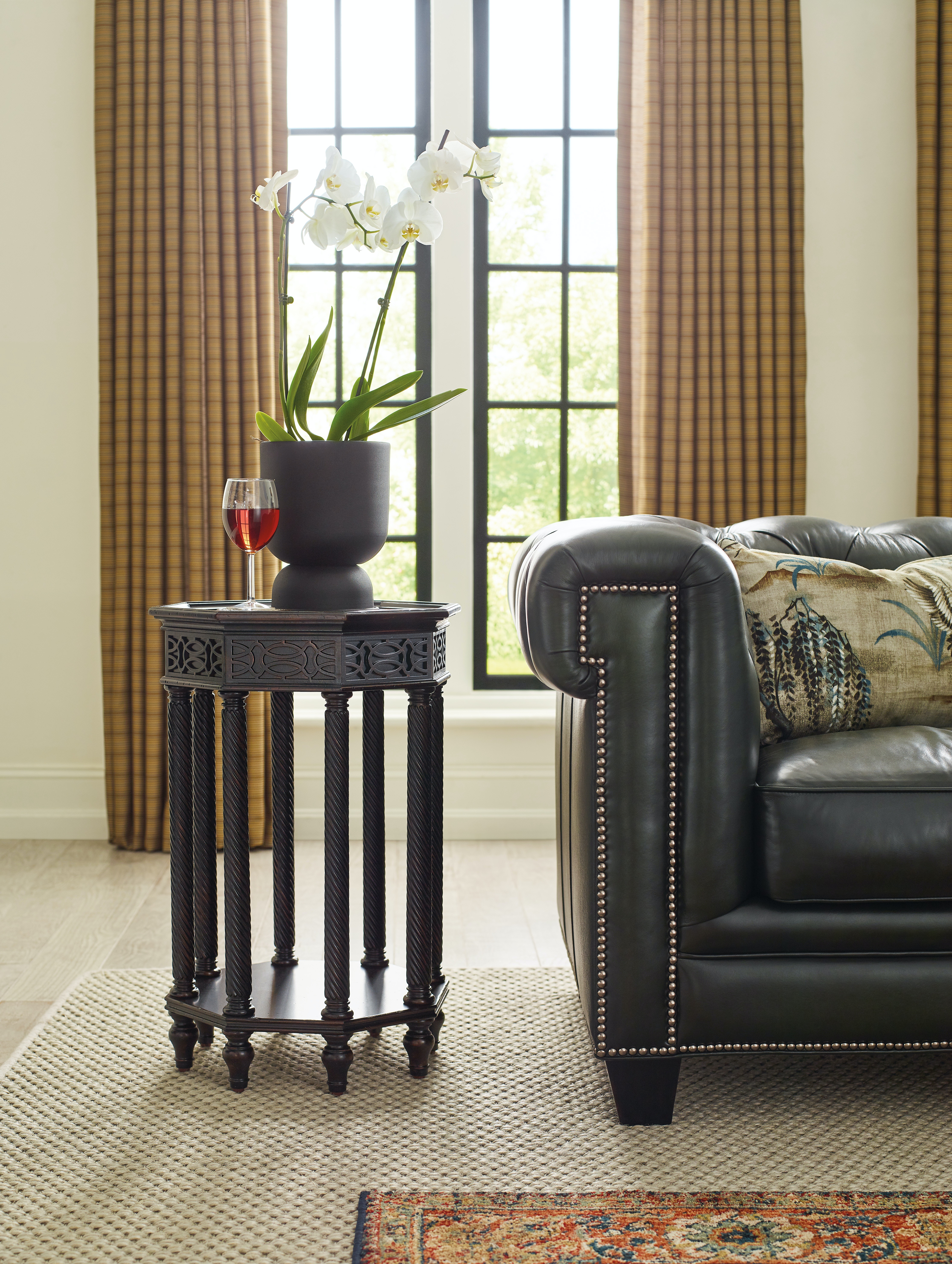 Стол придиванный Charleston