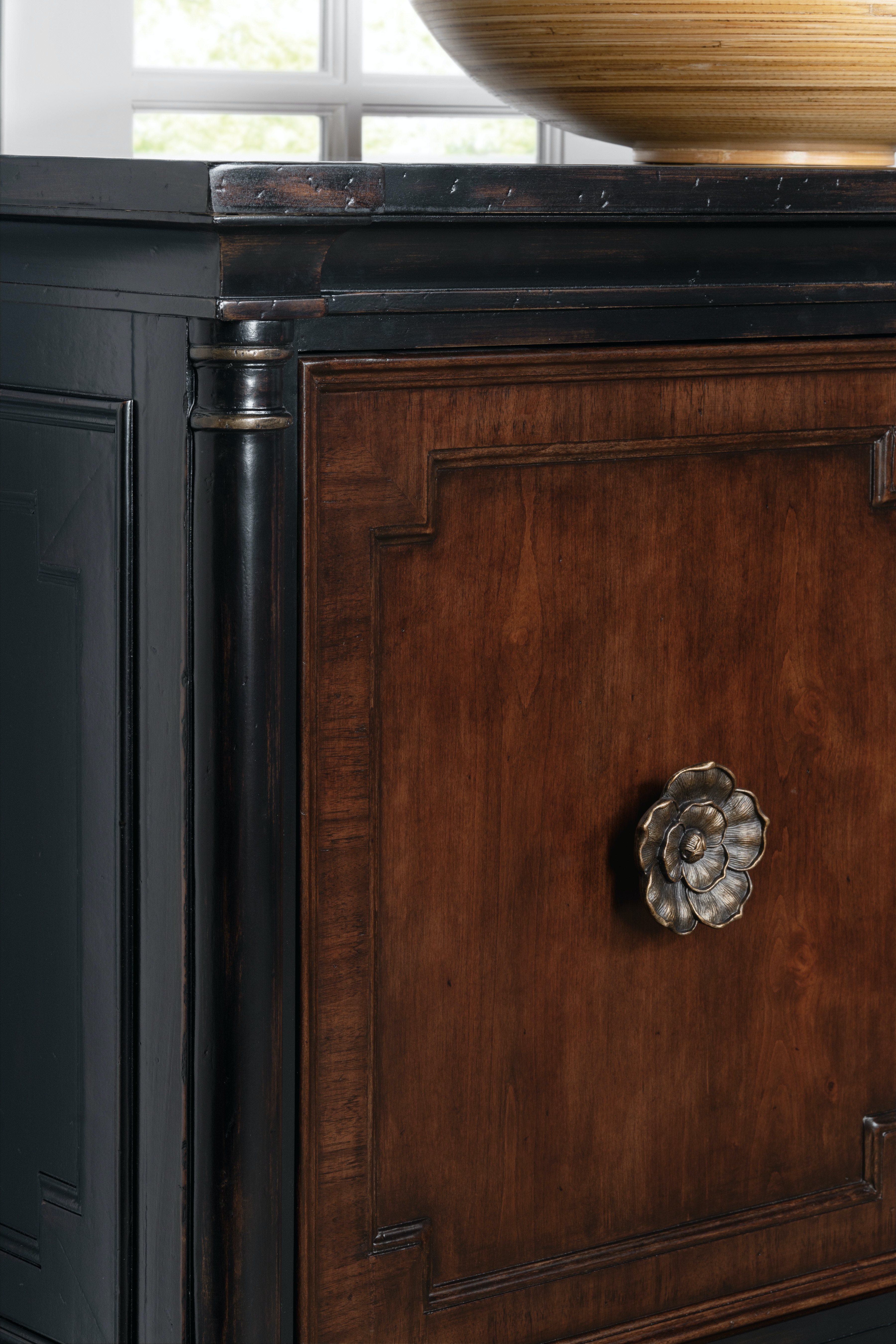 Тумба ТВ Charleston