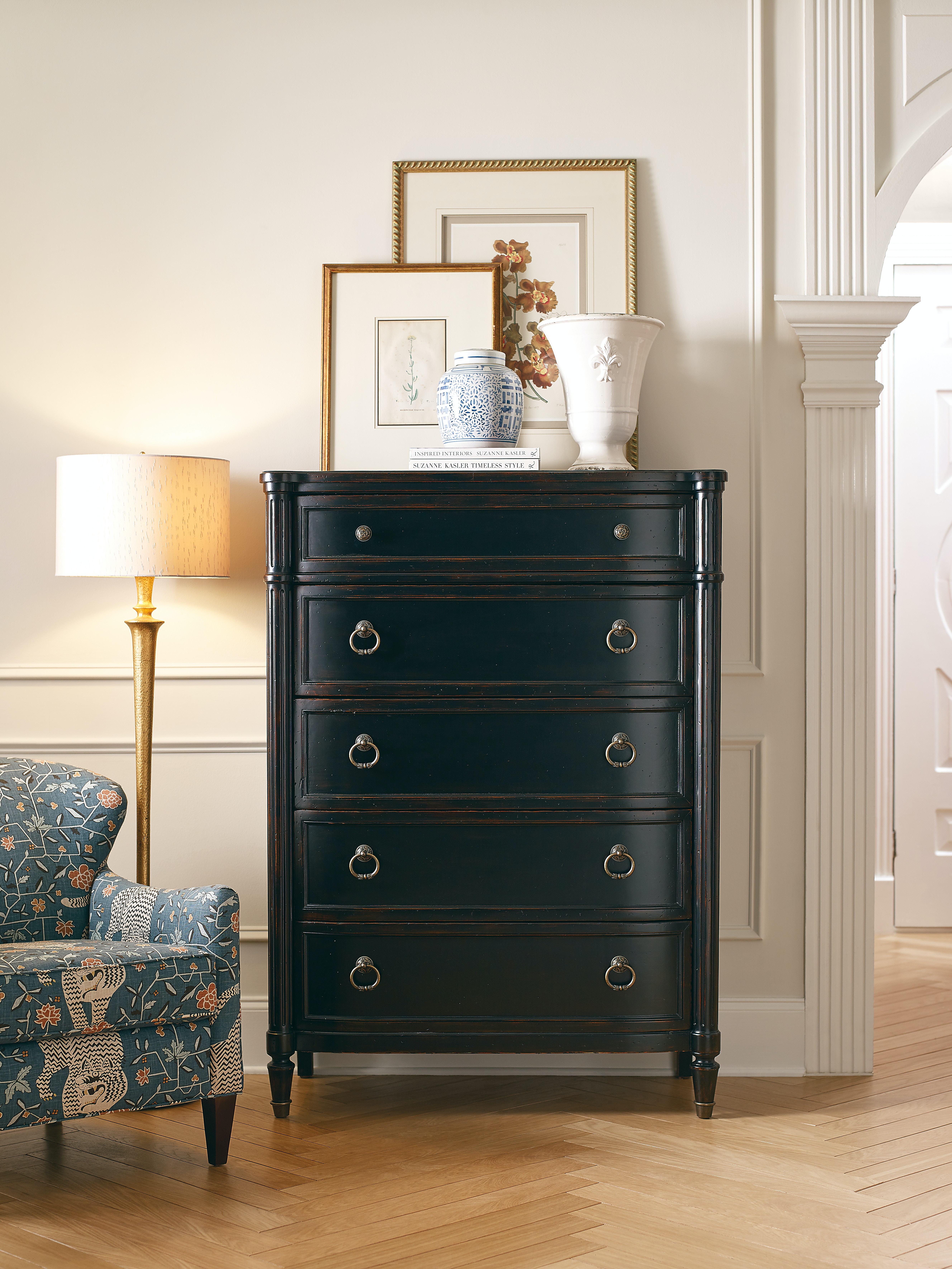 Комод Charleston