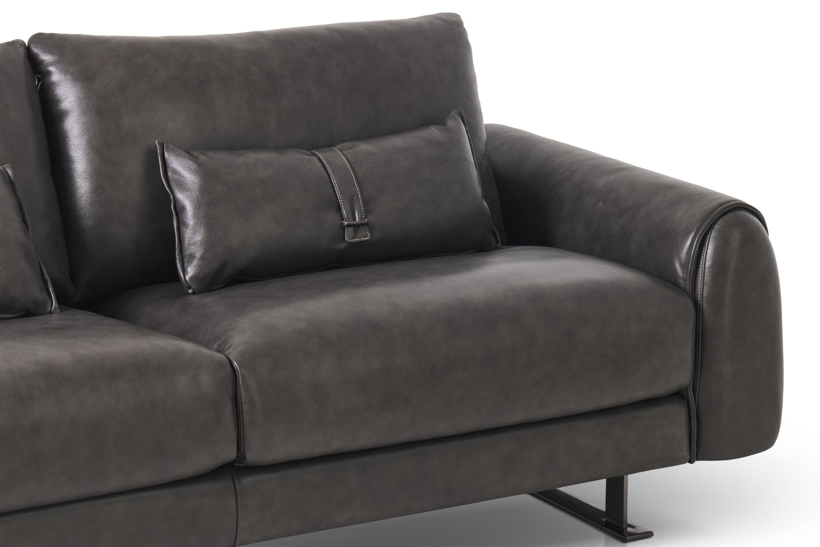 Диван кожаный VICTOR