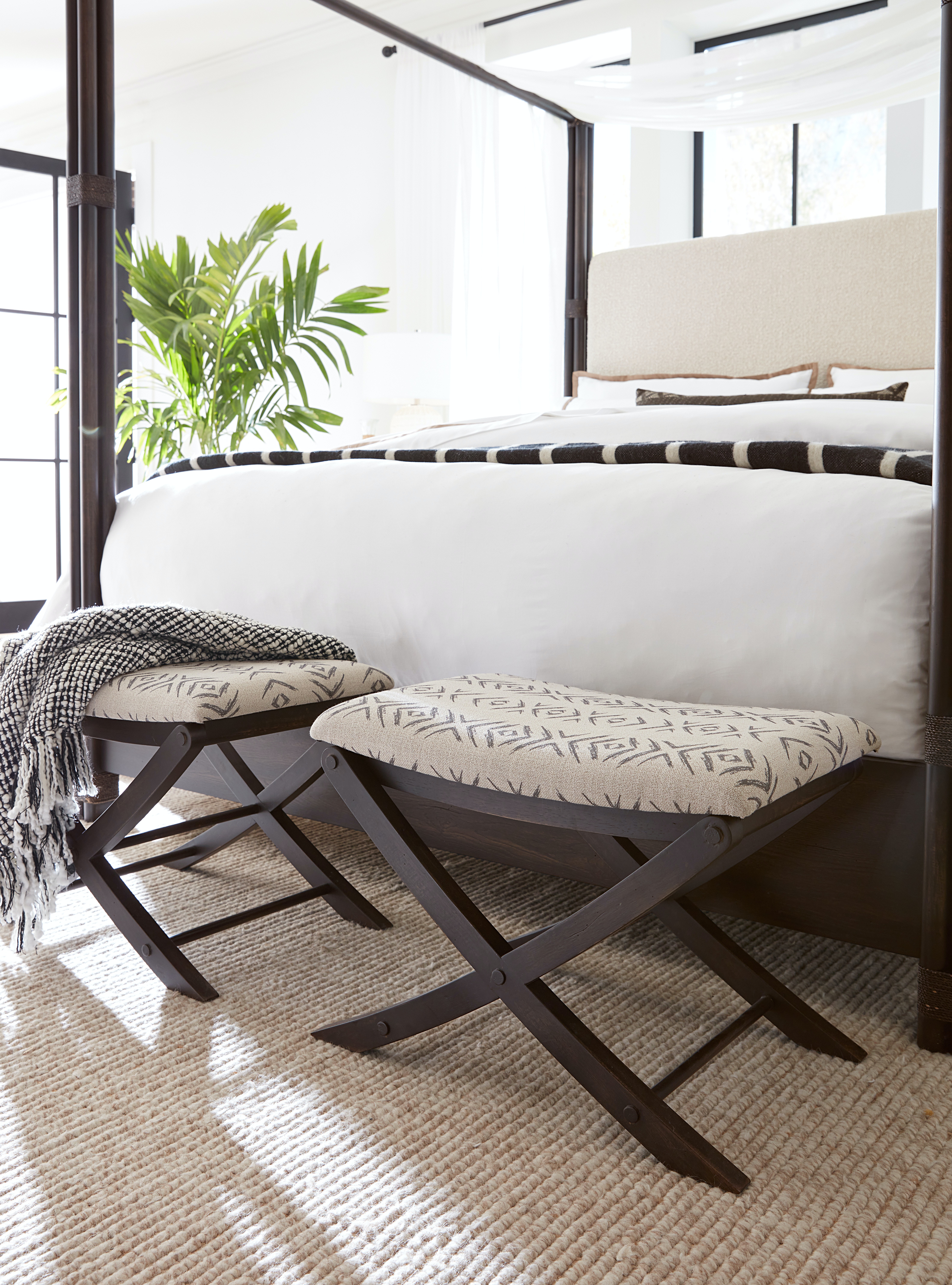 Бенч прикроватный Retreat Camp Stool