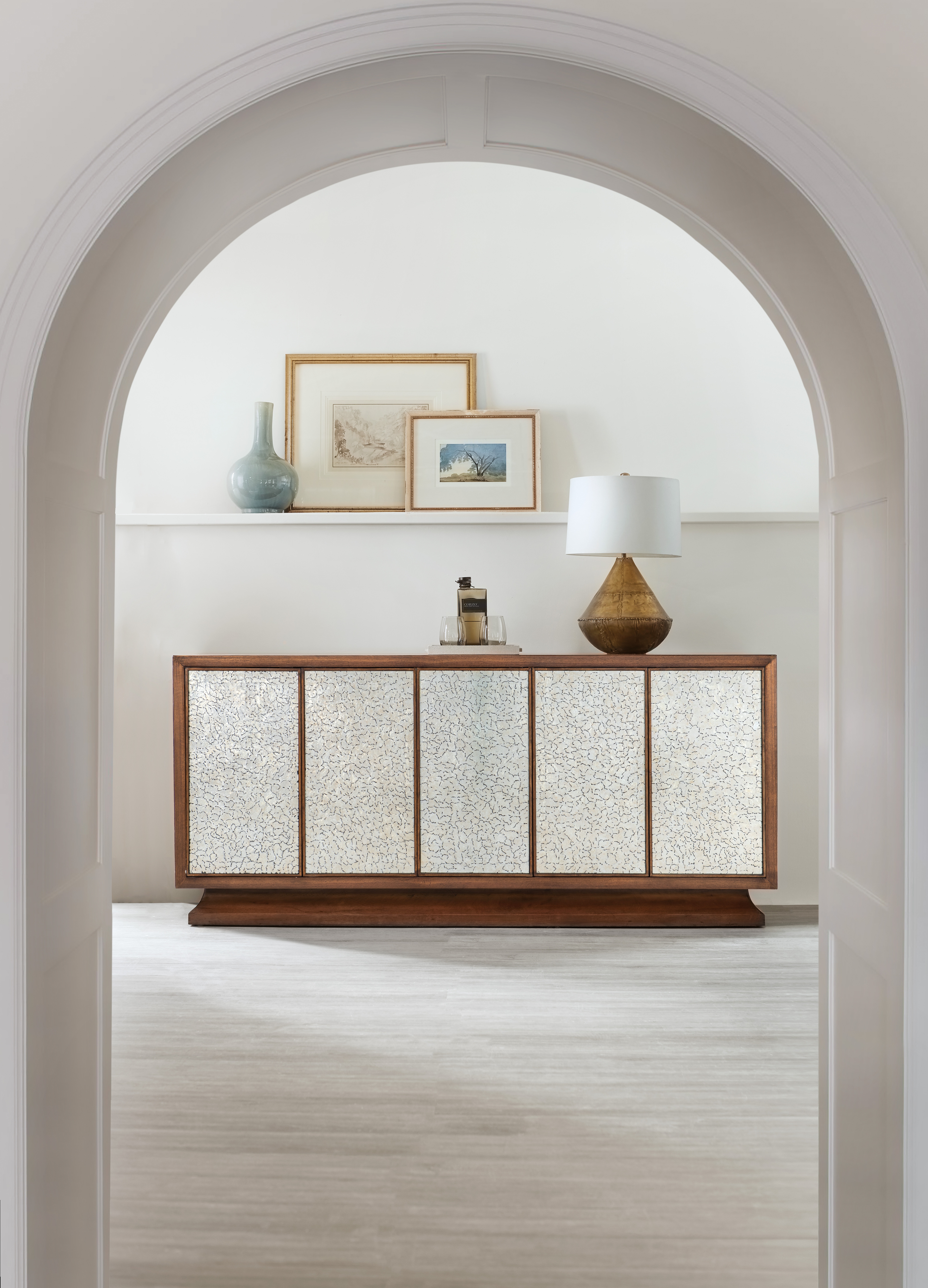 Тумба ТВ Melange Lloyds Leopard Entertainment Credenza