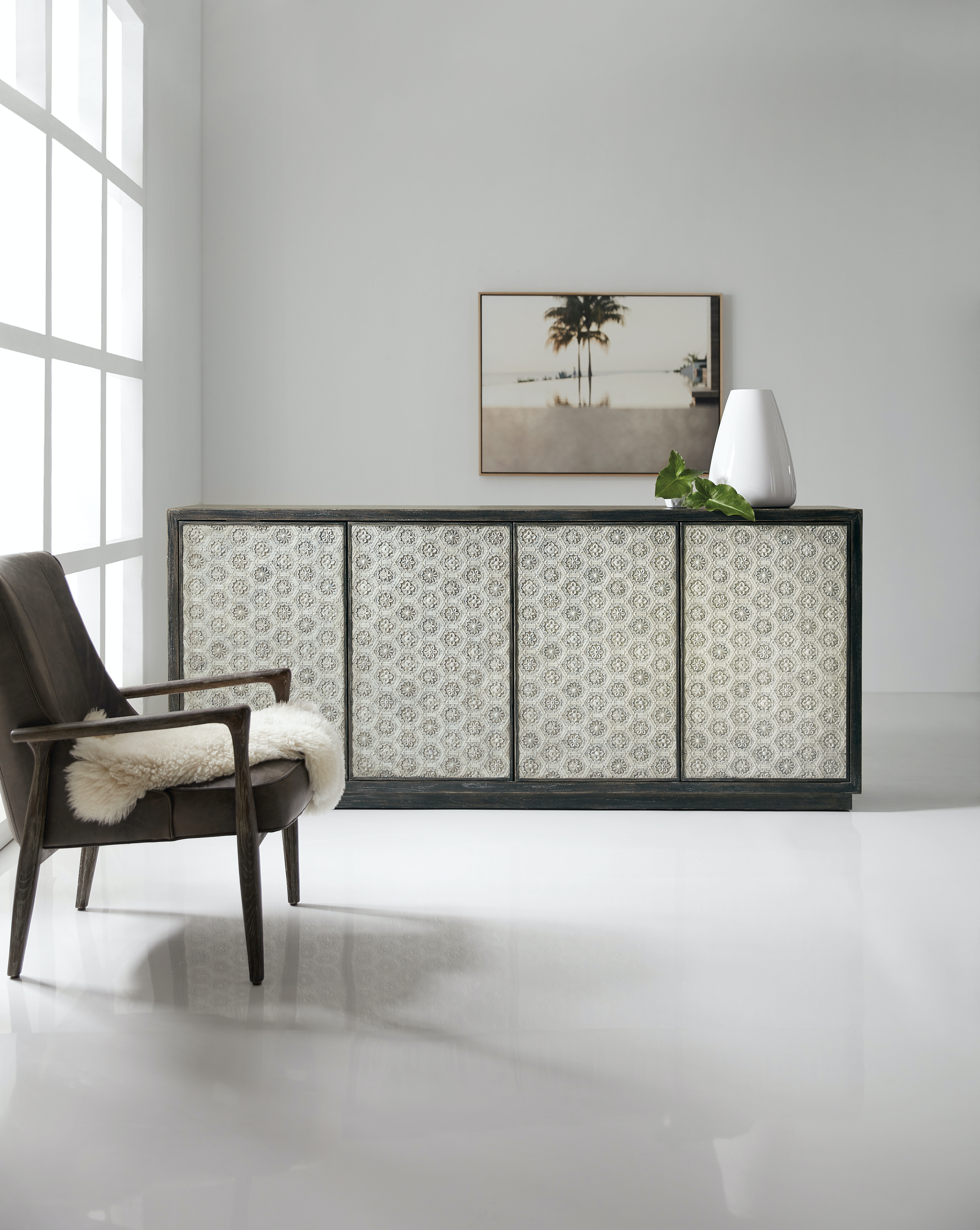 Буфет Greystone Four-Door Credenza