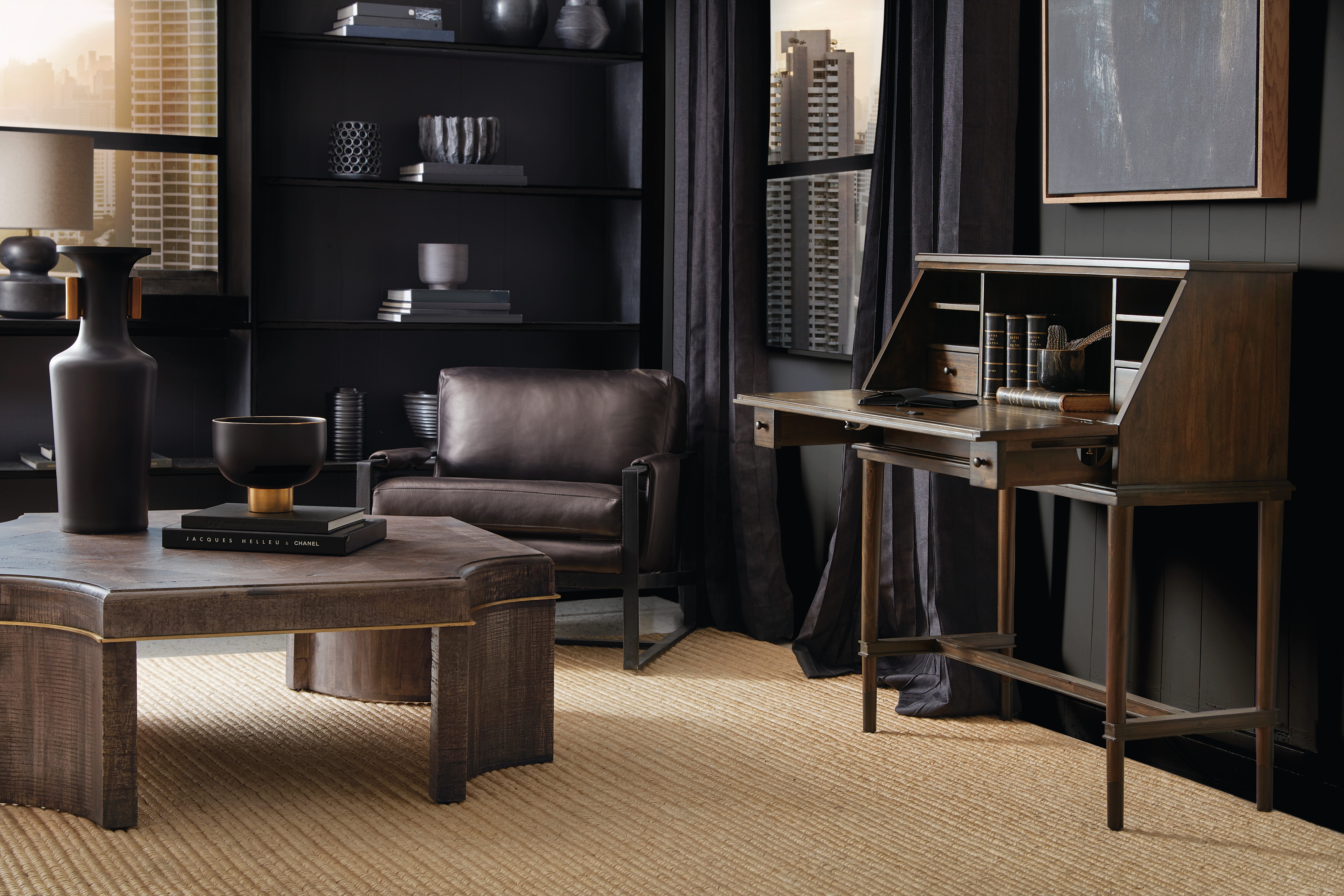 Стол коктейльный Commerce and Market Cocktail Table