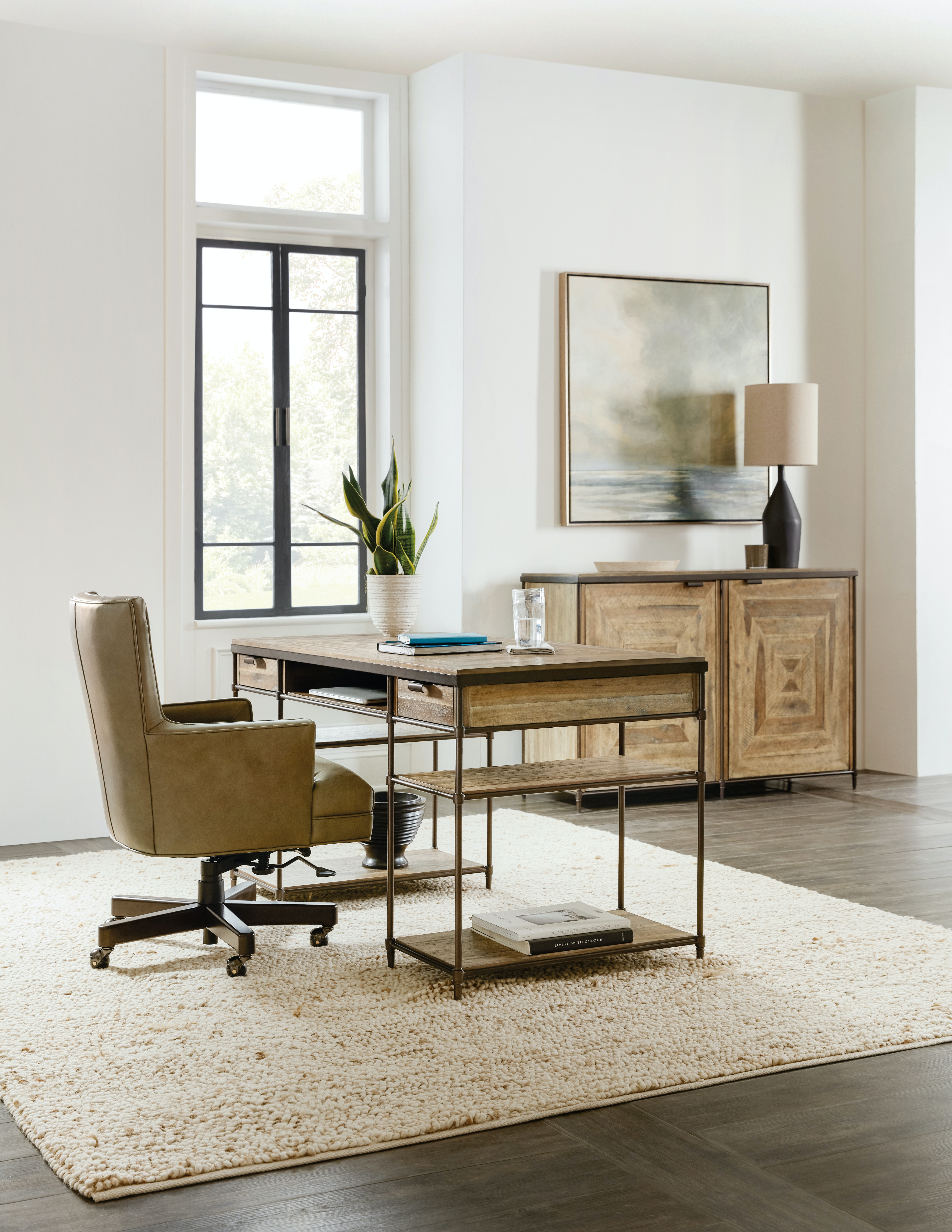 Стол письменный Commerce and Market St. Armand Writing Desk