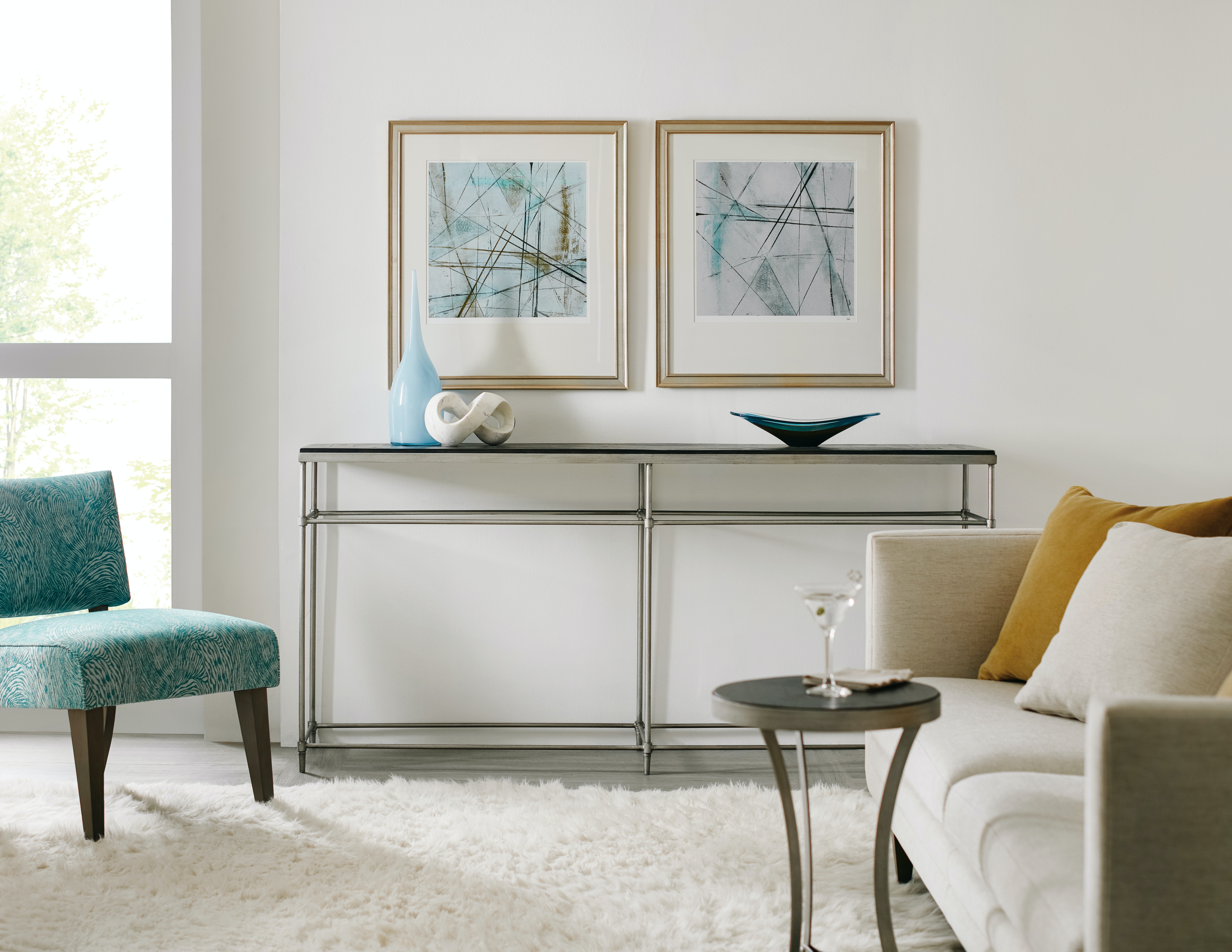 Консоль Commerce and Market St. Armand Console