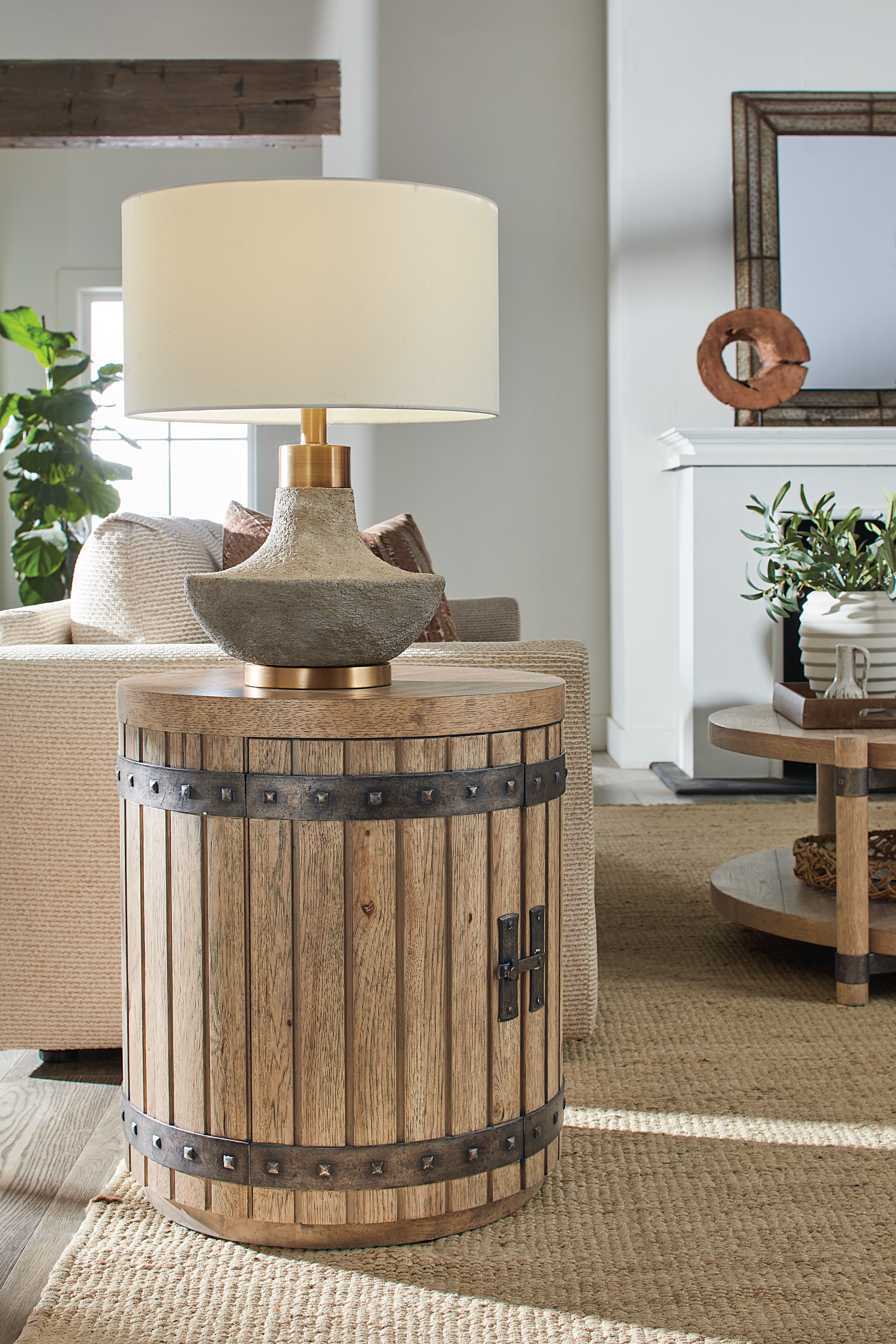 Стол придиванный Vineyard Row Wine Barrel End Table