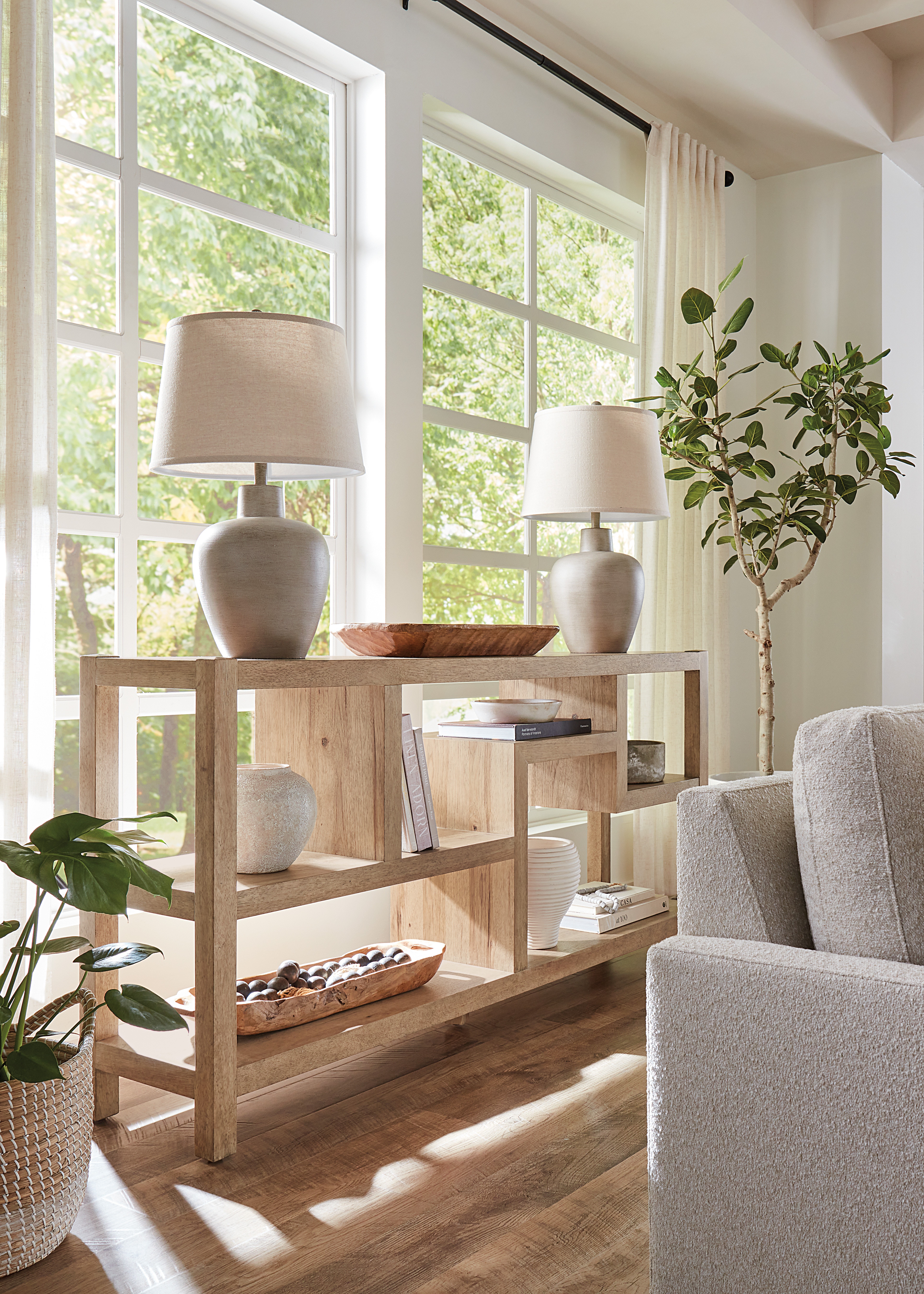 Консоль Vineyard Row