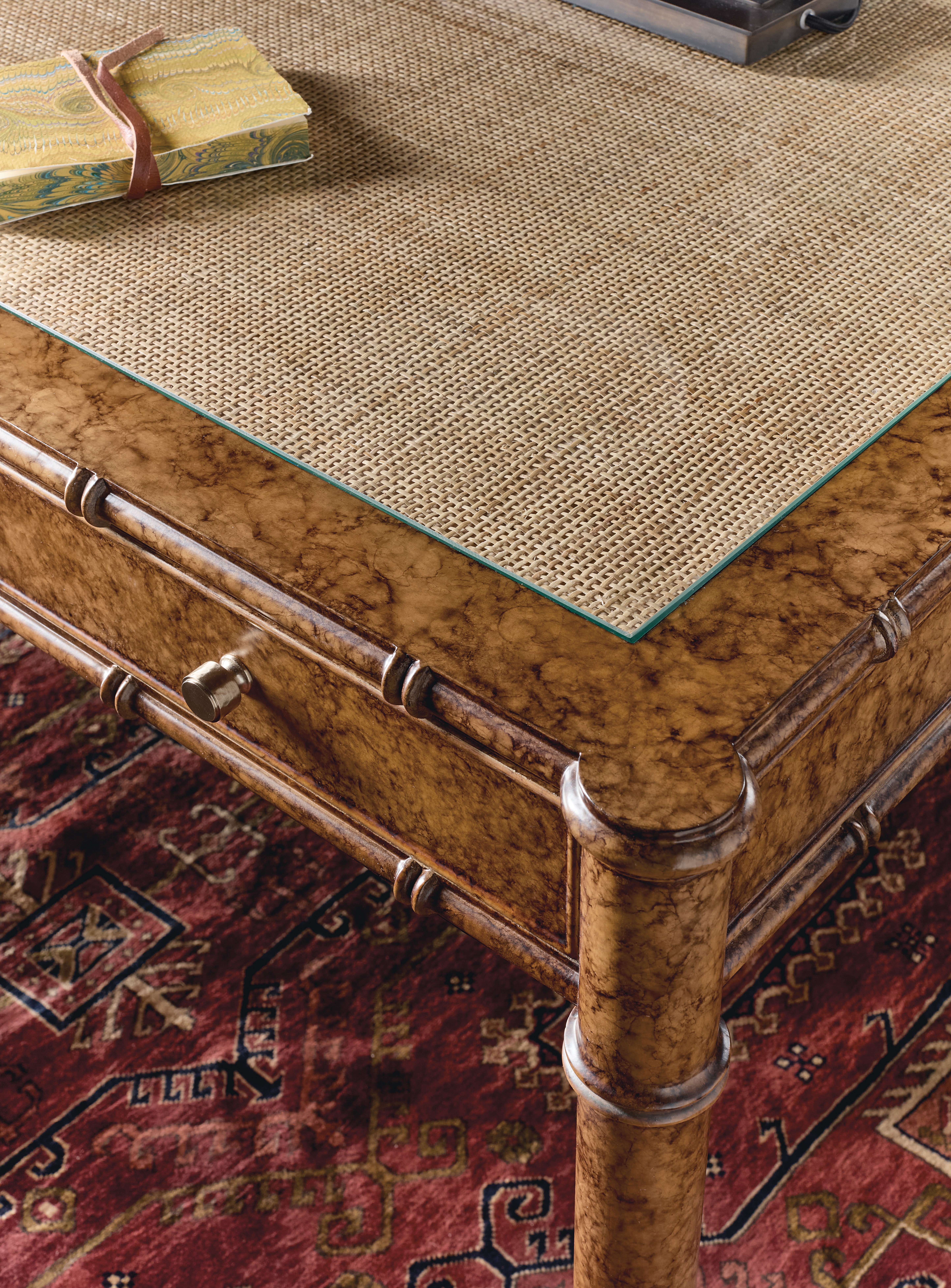 Стол письменный Archives