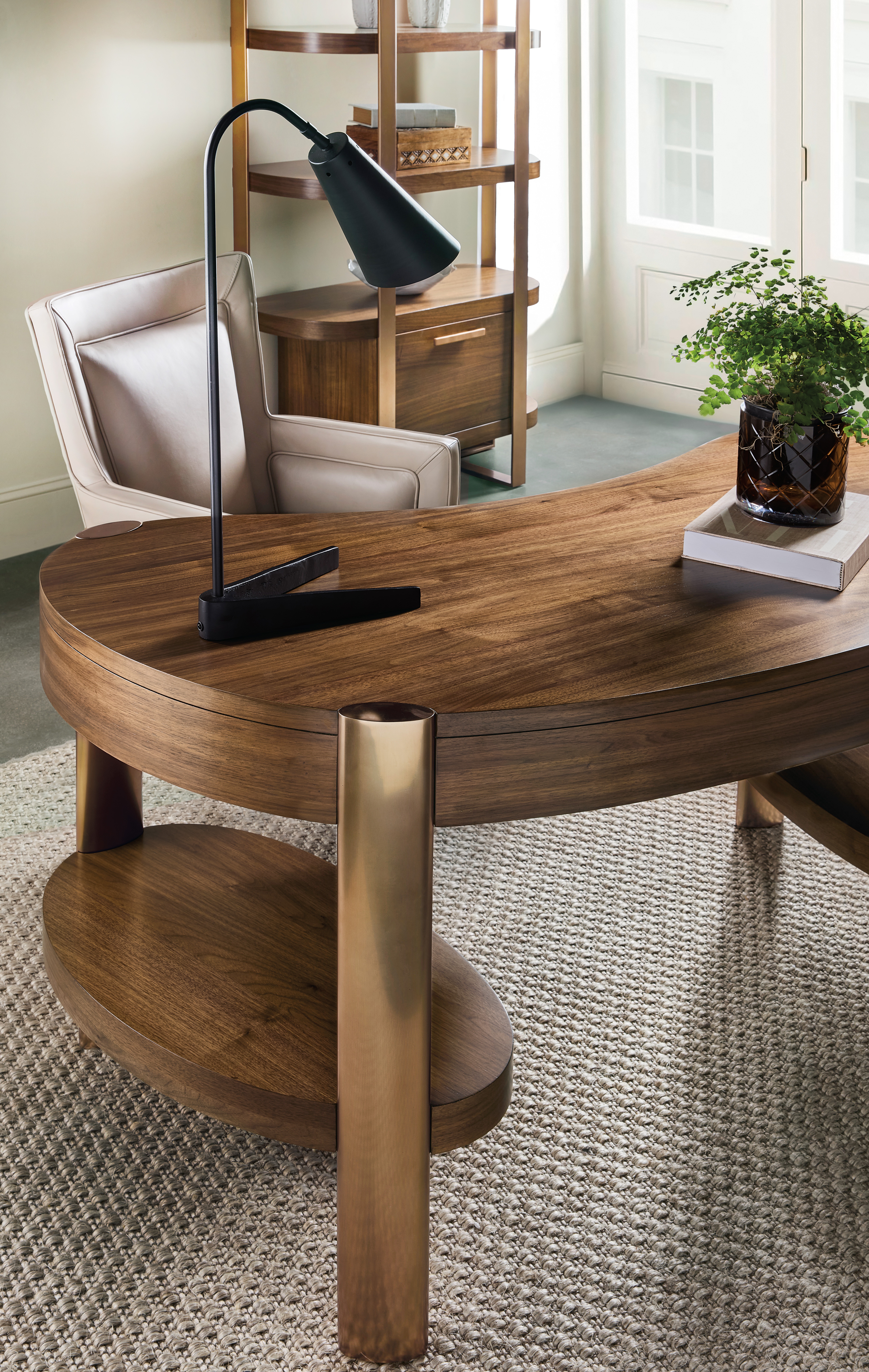 Письменный стол Eleana