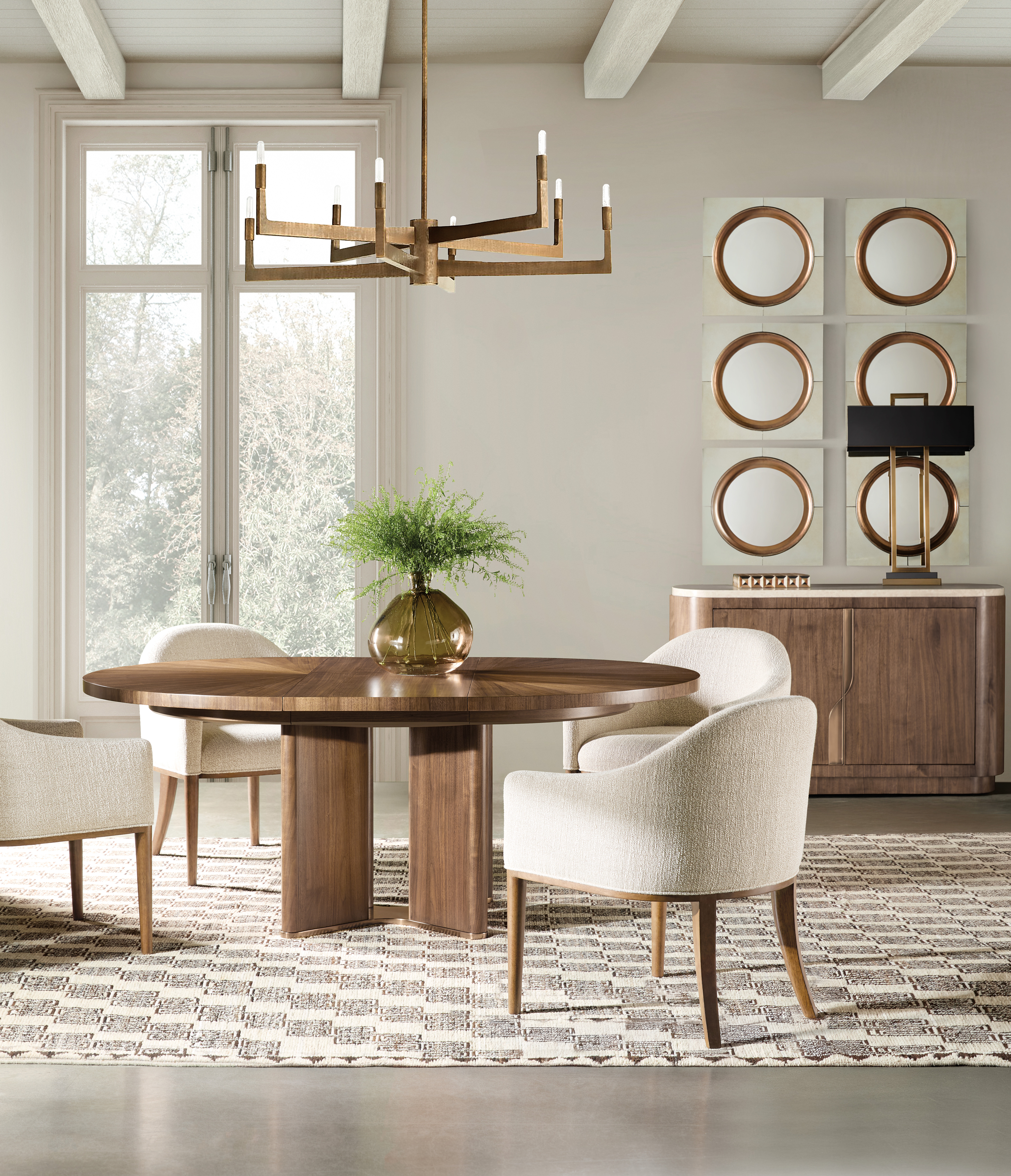 Стол обеденный круглый раскладной Eleana