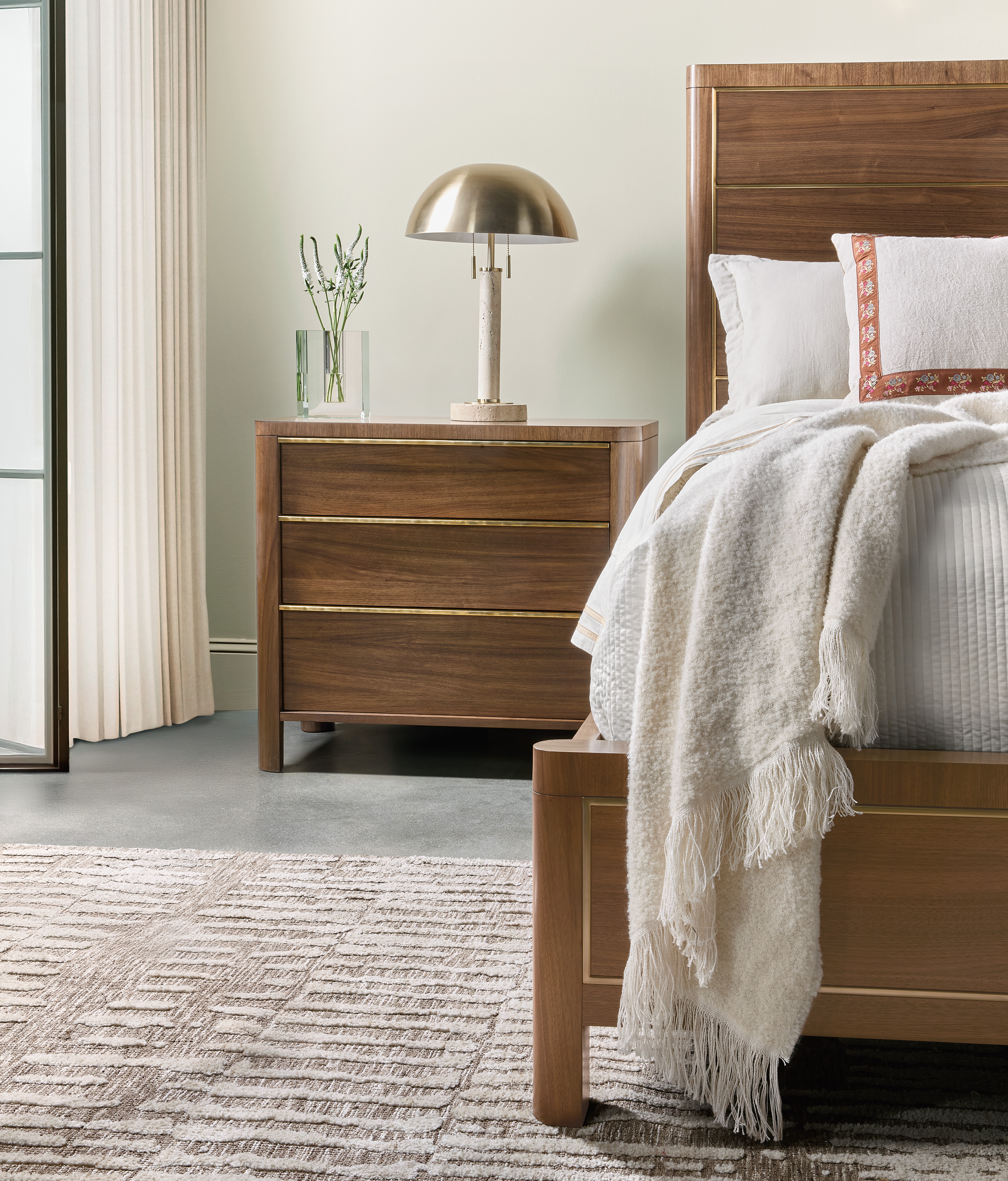 Тумба прикроватная Eleana