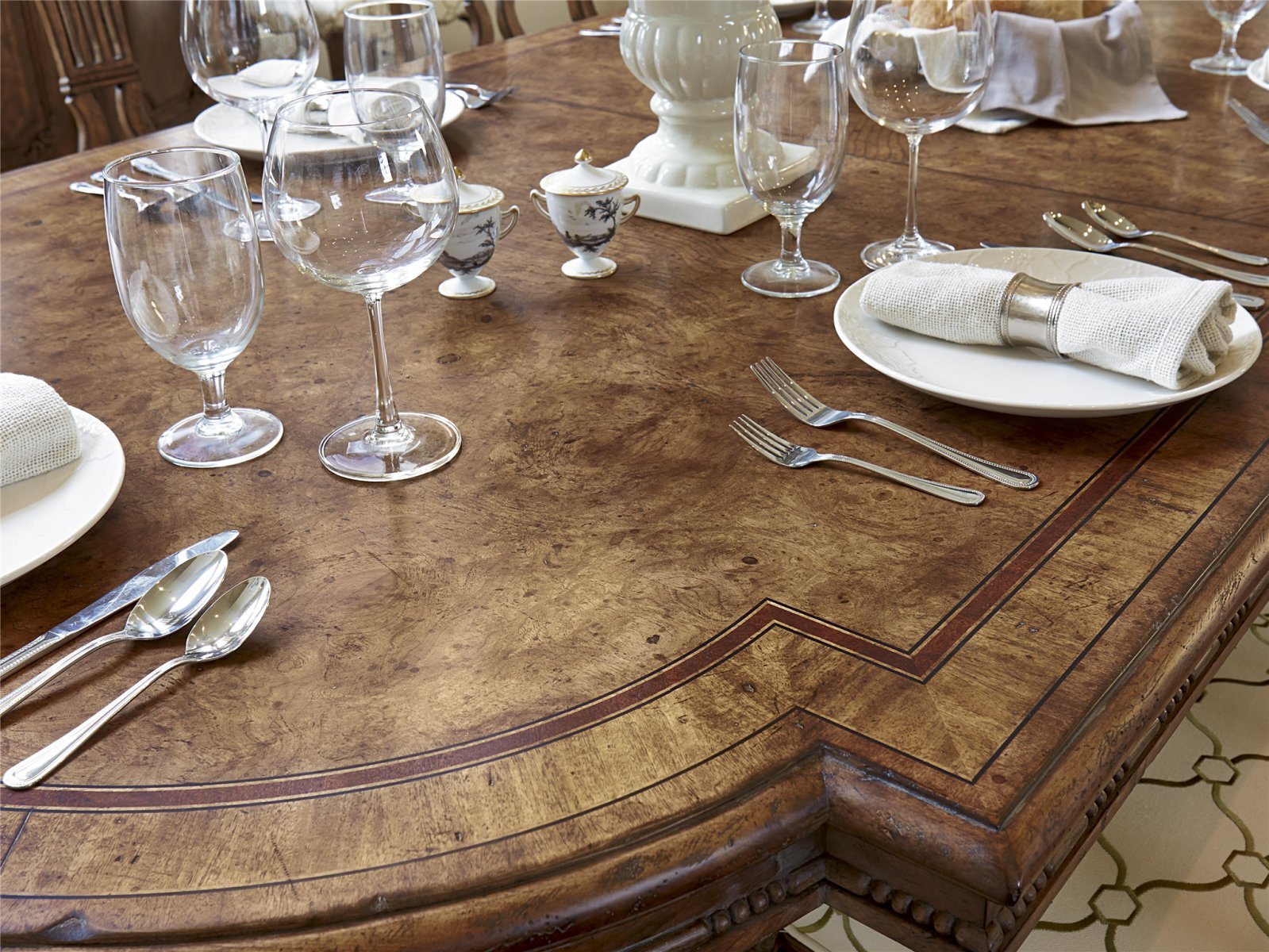 Стол обеденный Chateau раскладной