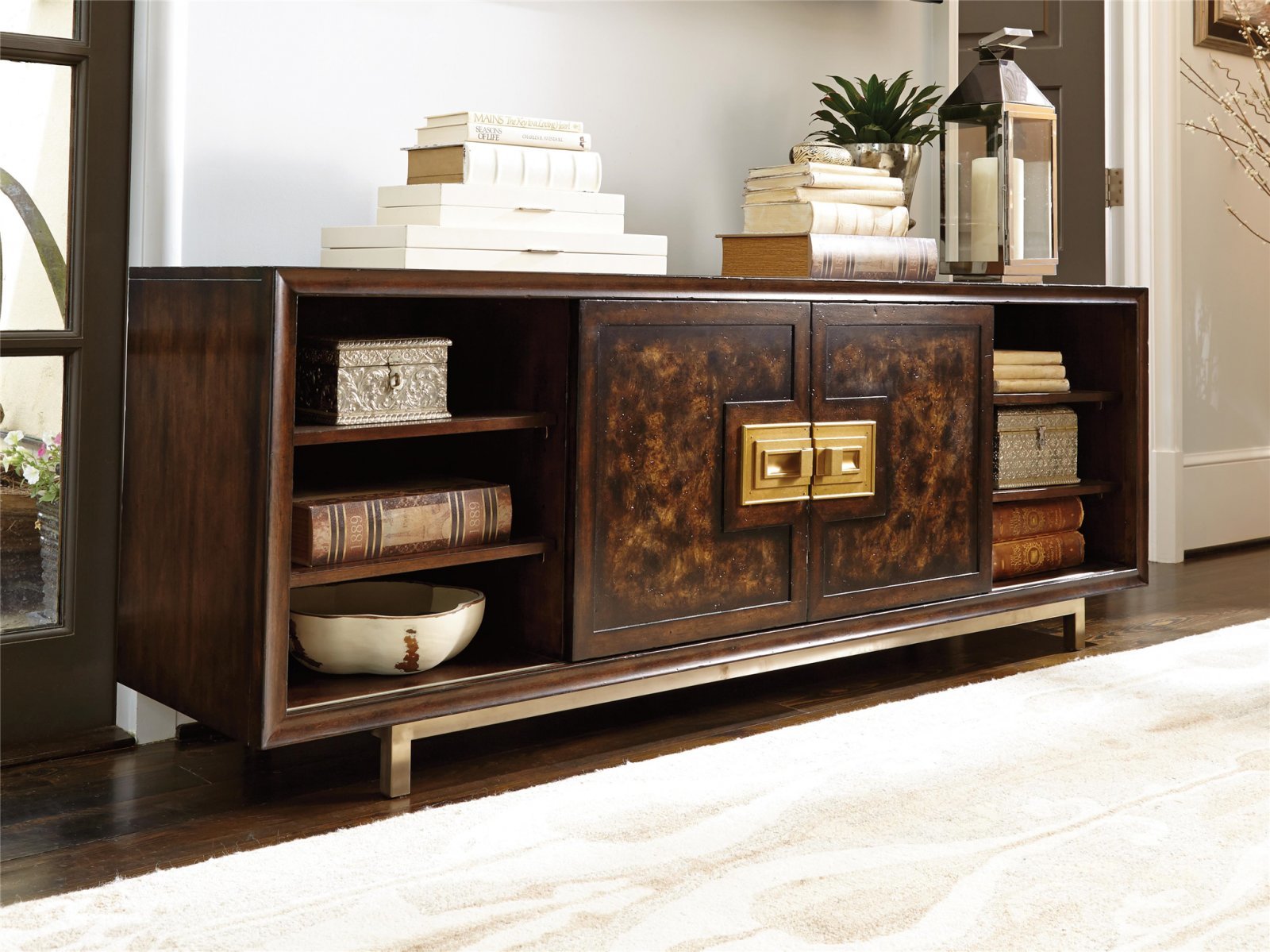 Консоль для ТВ