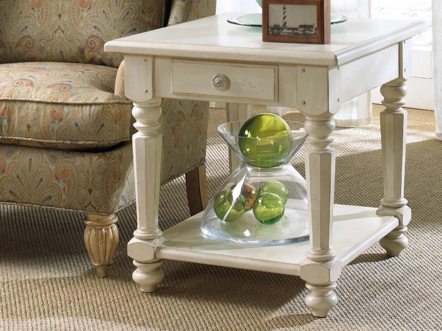 Столик придиванный SUMMER HOME белый