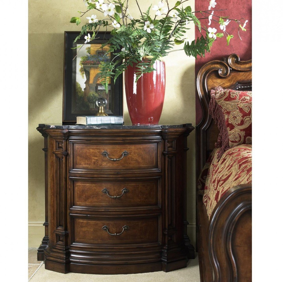 Тумба прикроватная с мраморной столешницей Viniterra