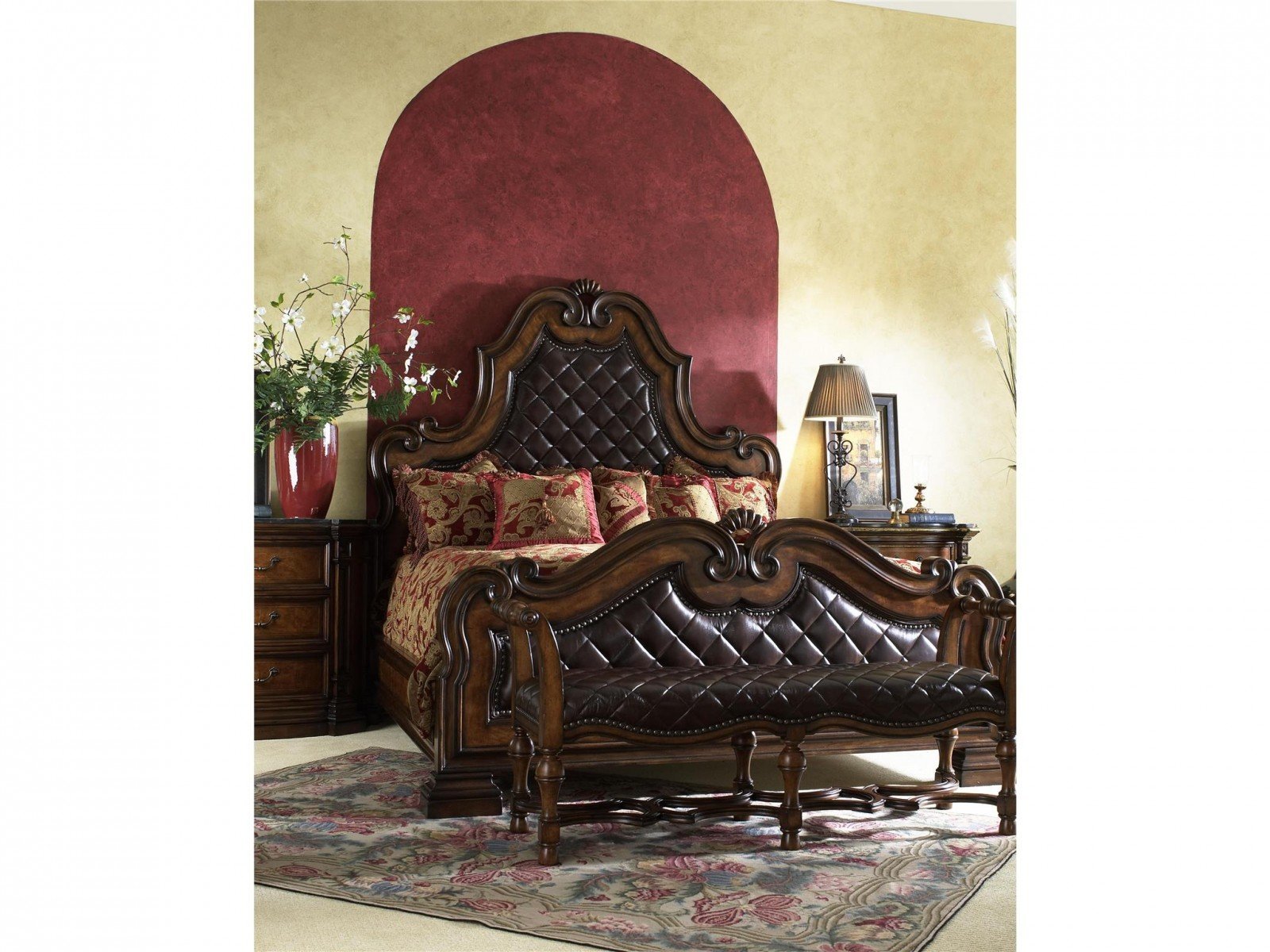 Бенч прикроватный Viniterra