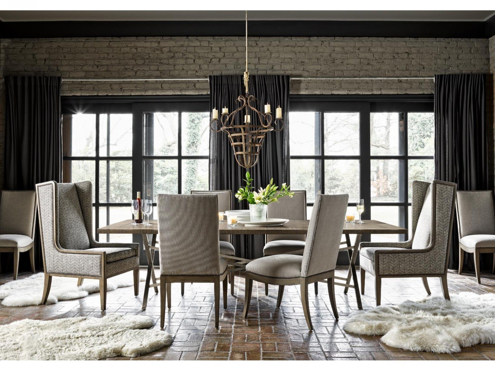 Стол обеденный Minerva