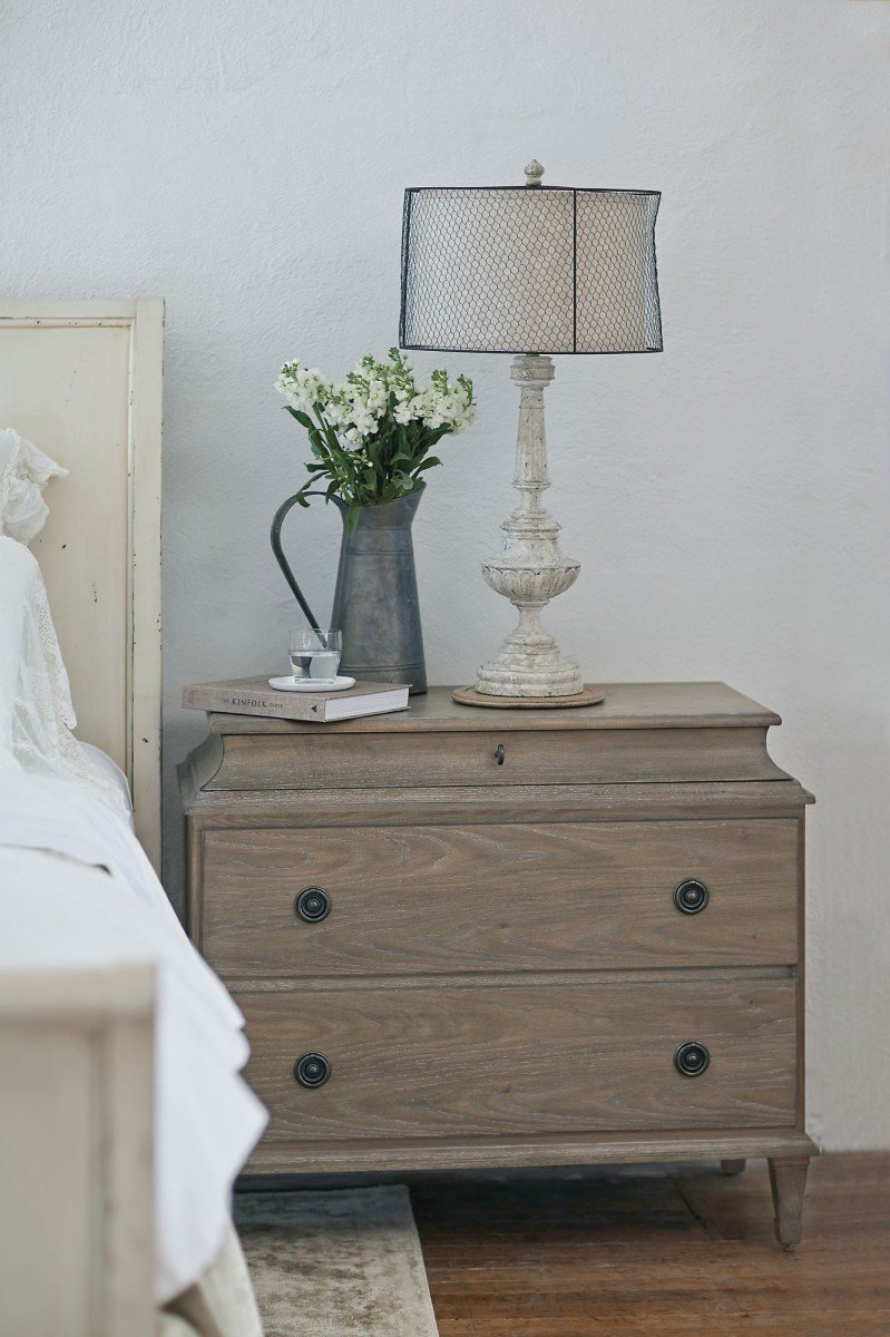 Тумба прикроватная Auberge