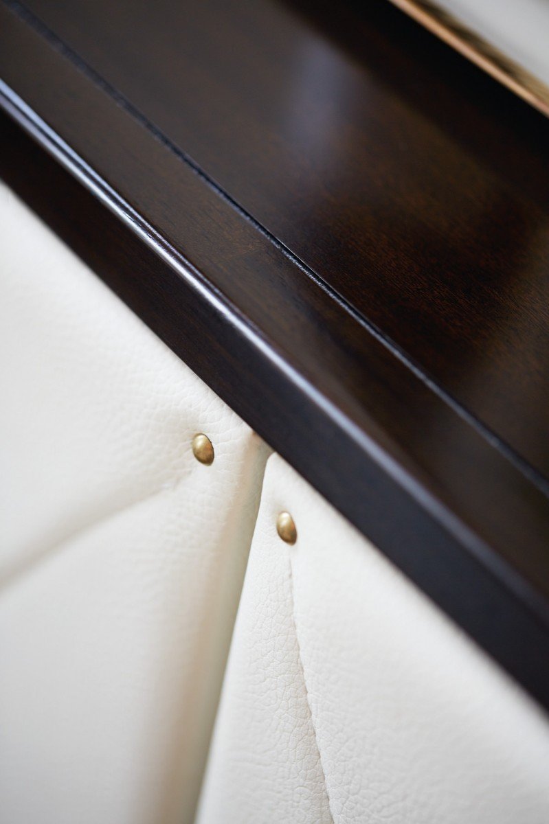 Буфет (кожаный) Jet Set