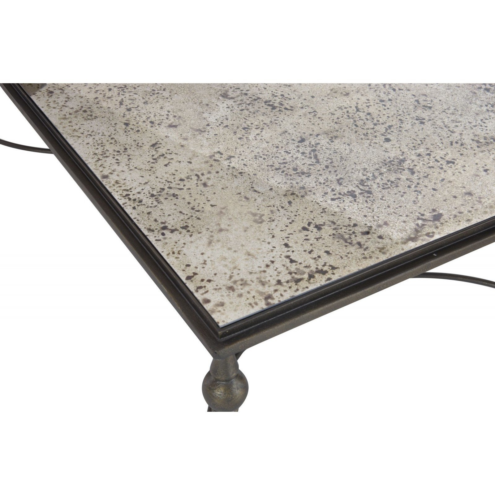 Коктейльный столик Tristan