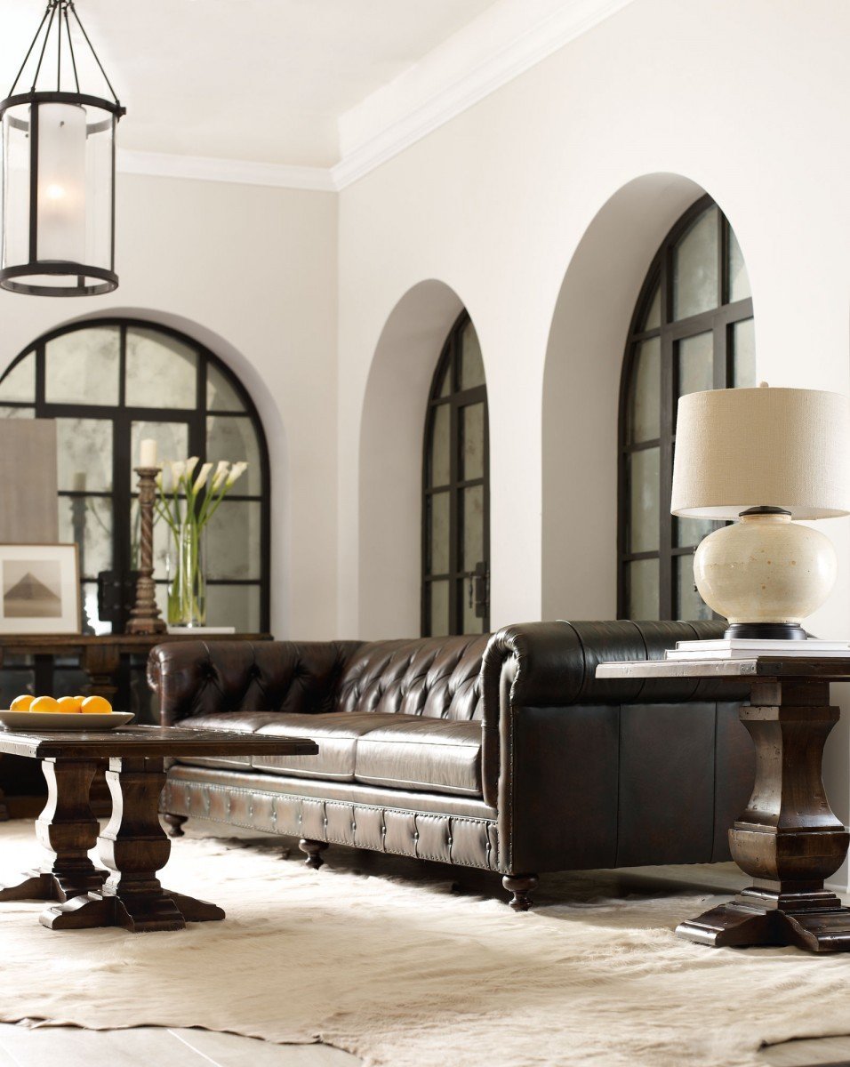 Коктейльный стол Woodbury