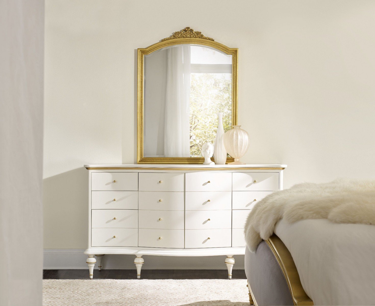 Зеркало Antoinette Gilded CYNTHIA ROWLEY