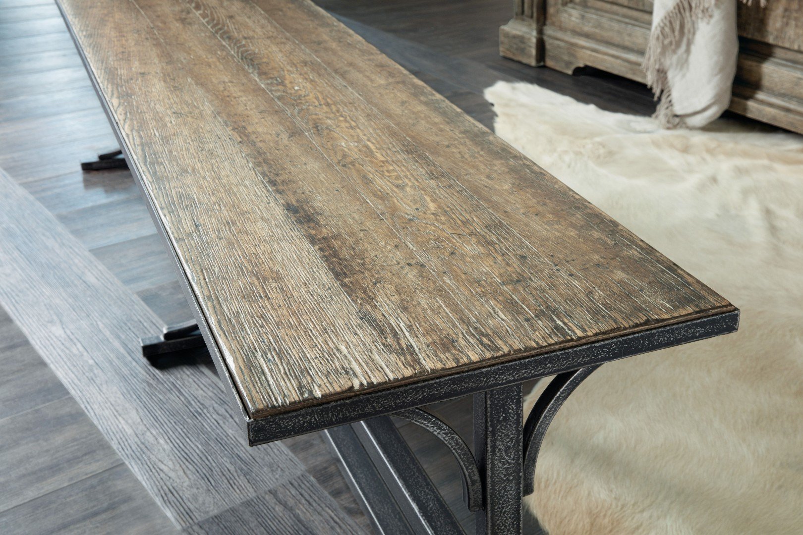 СКАМЬЯ La Grange Von Rosenberg