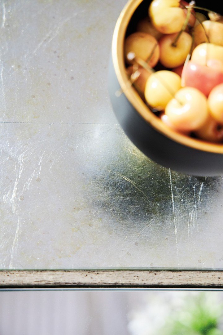 Стол обеденный Sanctuary 2