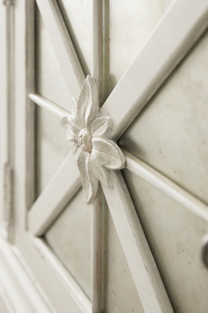 Тумба под ТВ Sanctuary Premier 2