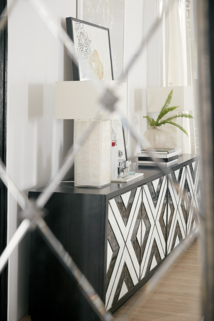 Тумба ТВ Sanctuary Grand Noir Et Blanc Entertainment Console