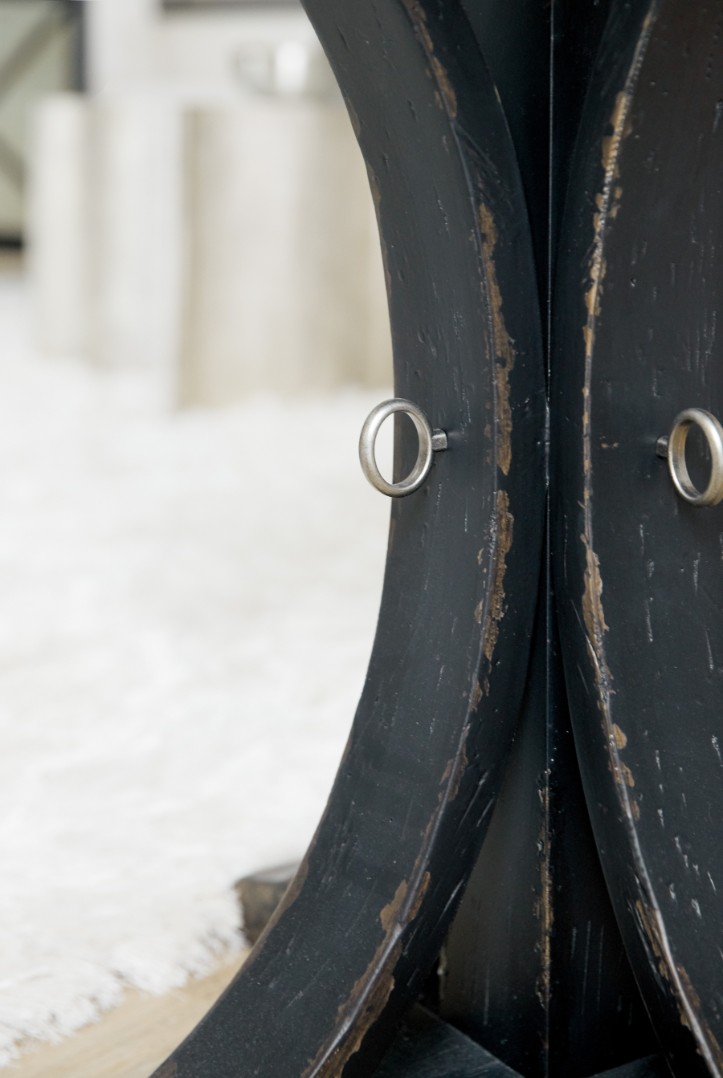 Стол журнальный Sanctuary French 75 Champagne Table