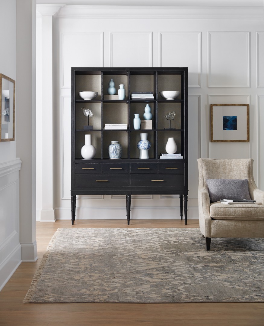 Книжный шкаф Tall Bookcase