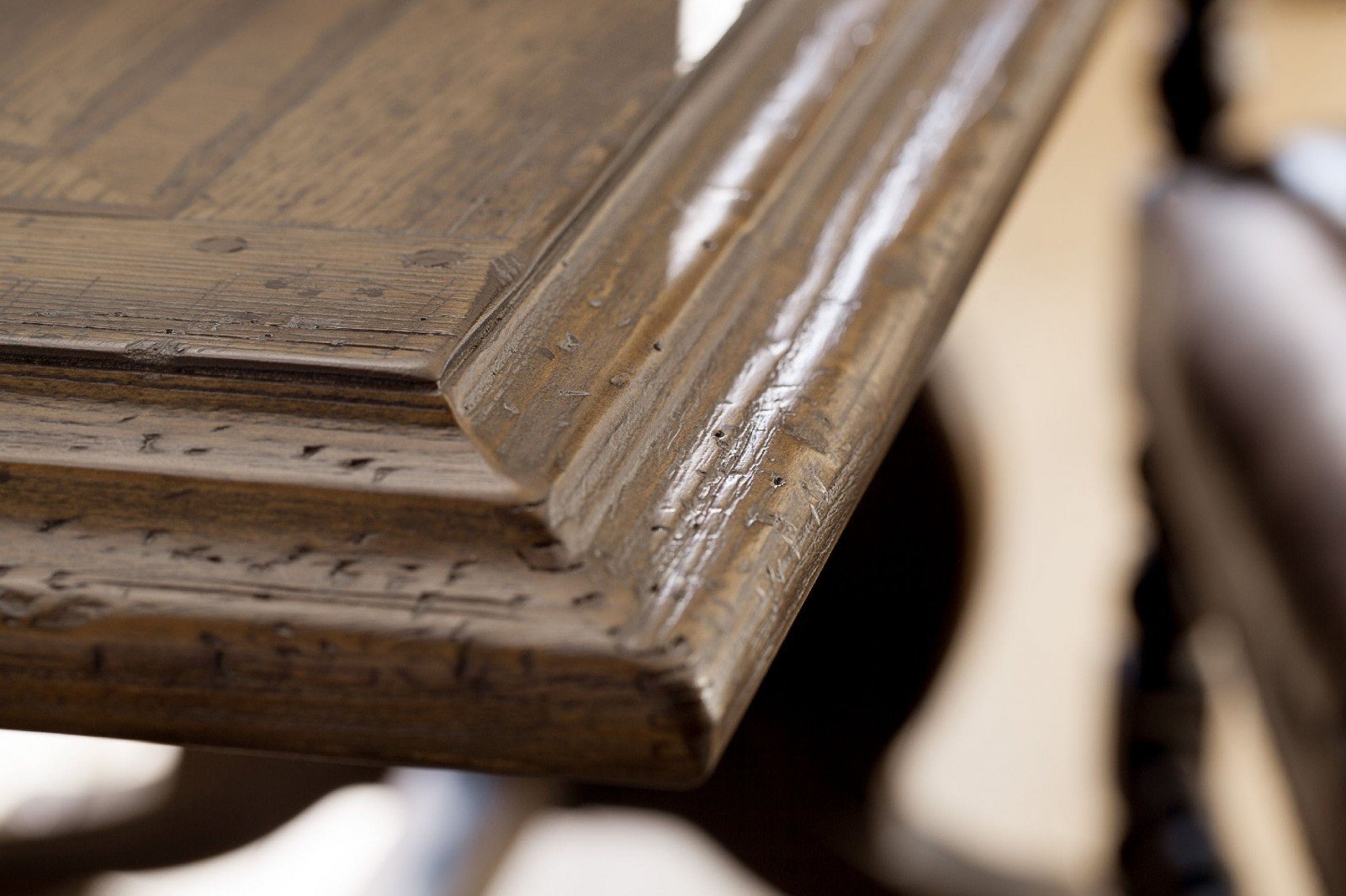 Обеденный стол Hill country