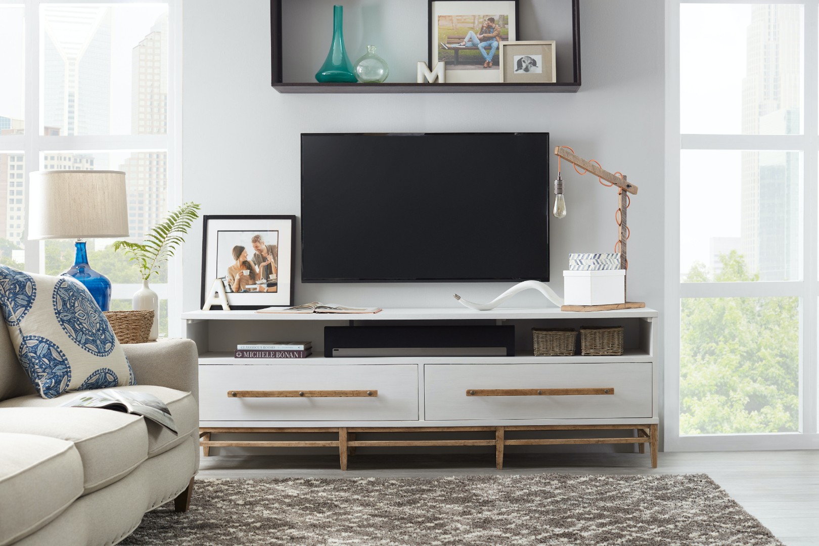 Тумба ТВ Urban Elevation Low Entertainment Console