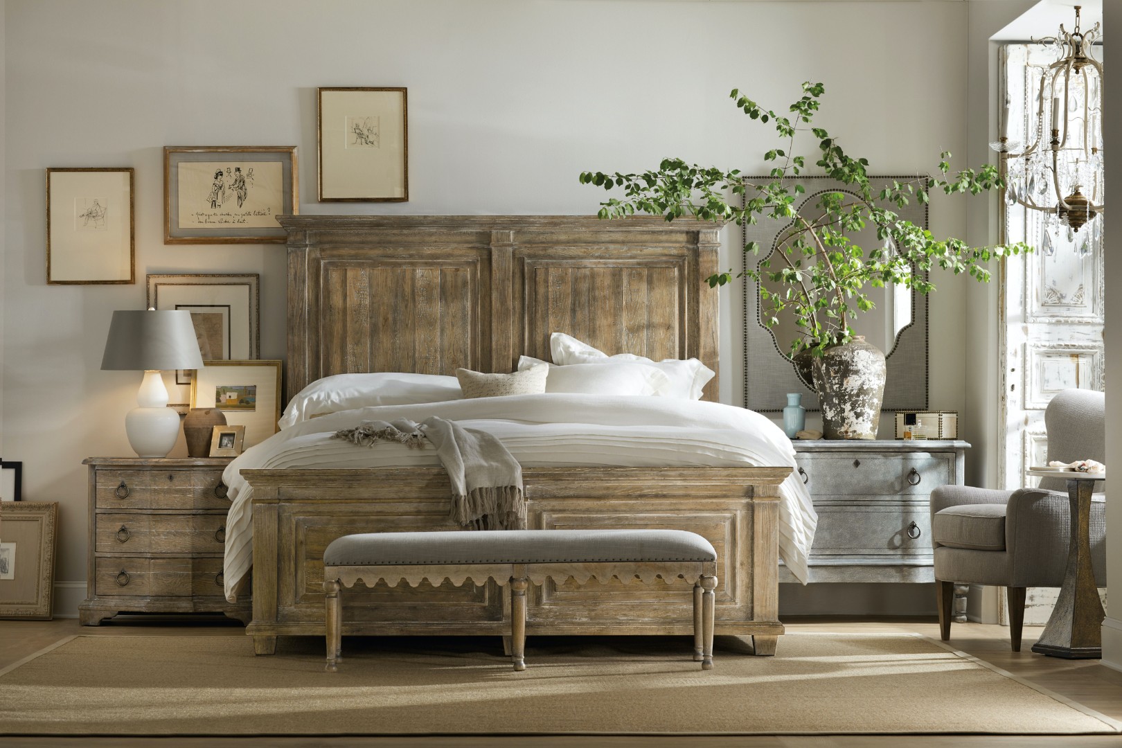 Кровать Boheme Laurier California King Panel Bed