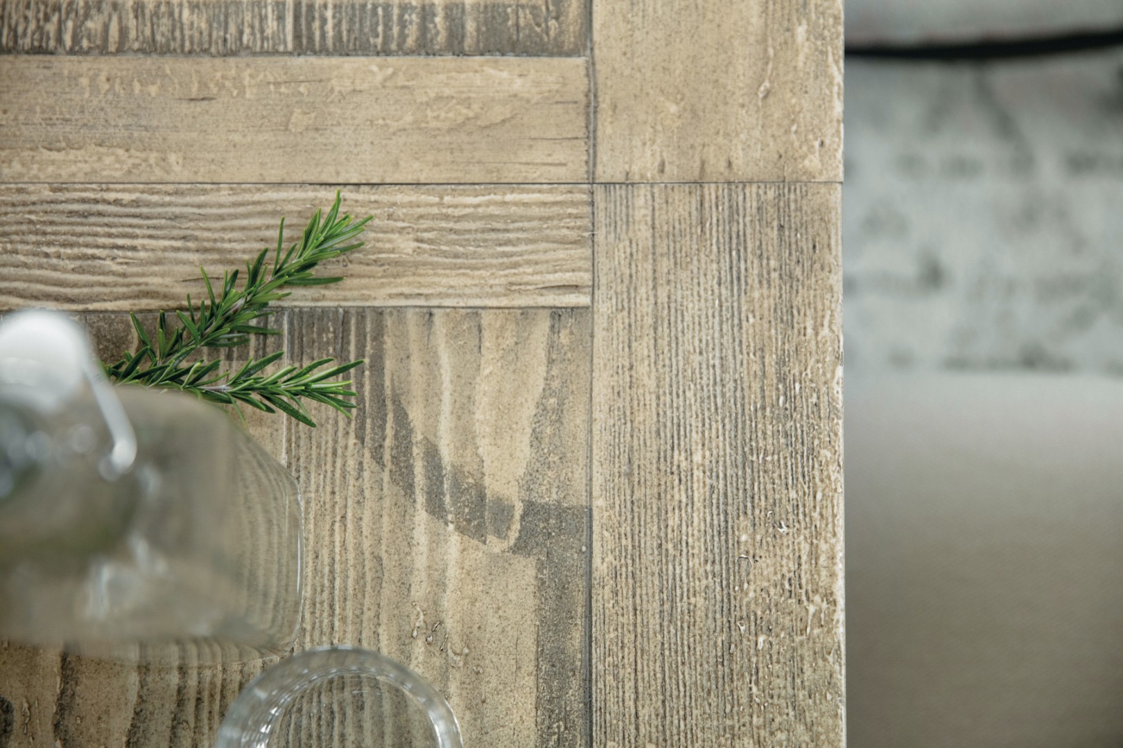 Стол обеденный Ciao Bella 84in Trestle Table w/ 2-18in Leaves-Flaky White/Black