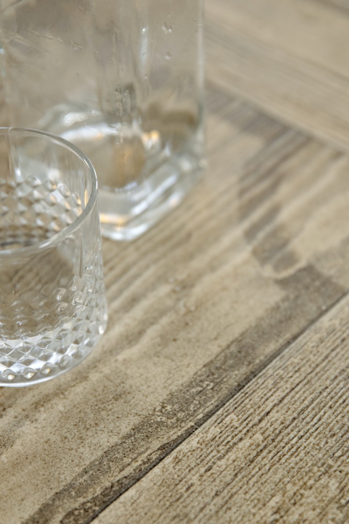 Стол обеденный Ciao Bella 84in Trestle Table w/ 2-18in Leaves-Flaky White/Black