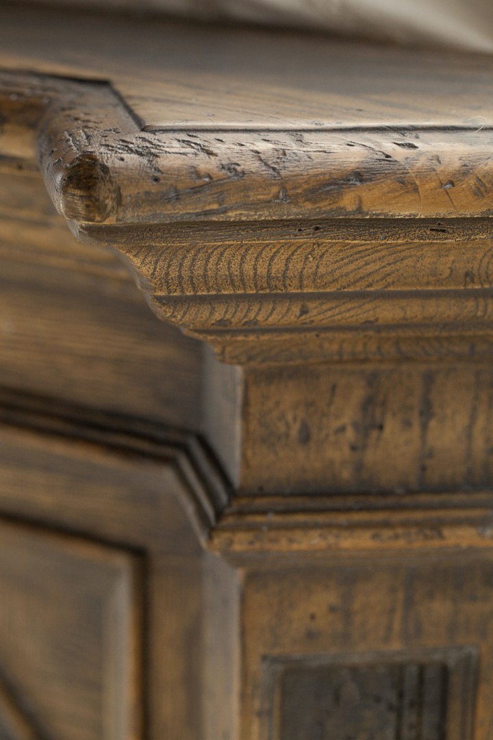 Кровать Hill Country Woodcreek Queen Mansion Bed